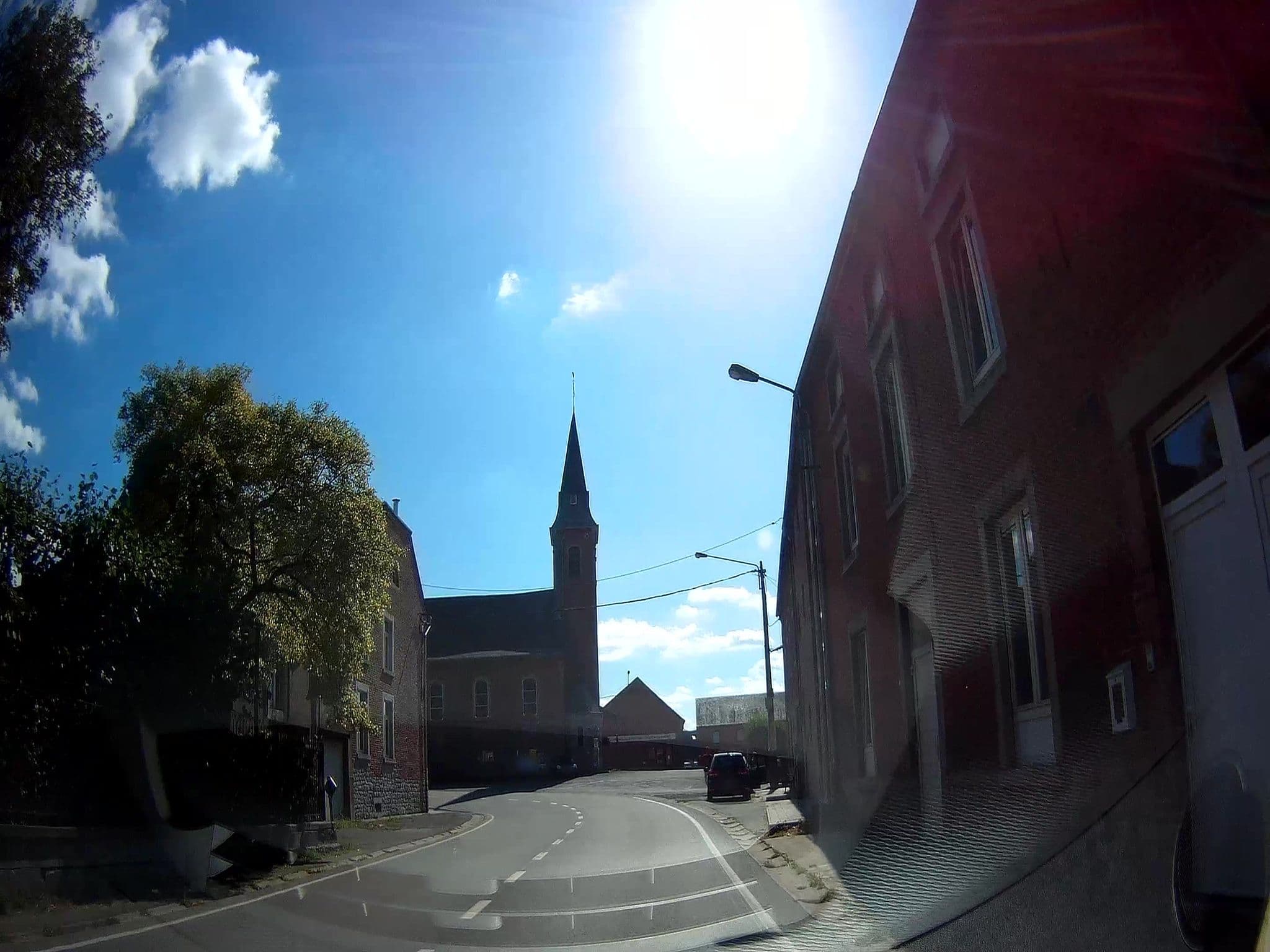 Street view near L'appartement D'houyet, Agimont — © fuchserl (CC BY-SA · Mapillary)