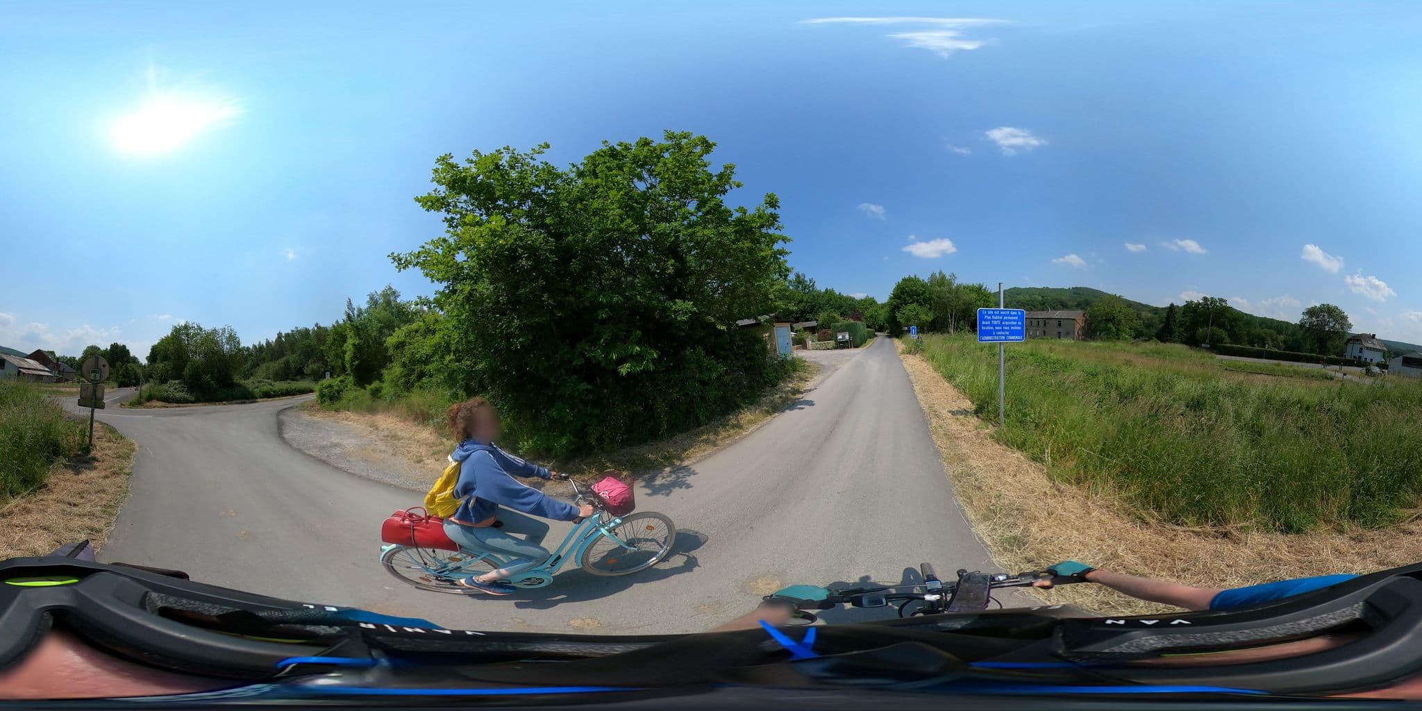 Street view near Bungalow 48, Agimont — © Stefdegreef (CC BY-SA · Mapillary)