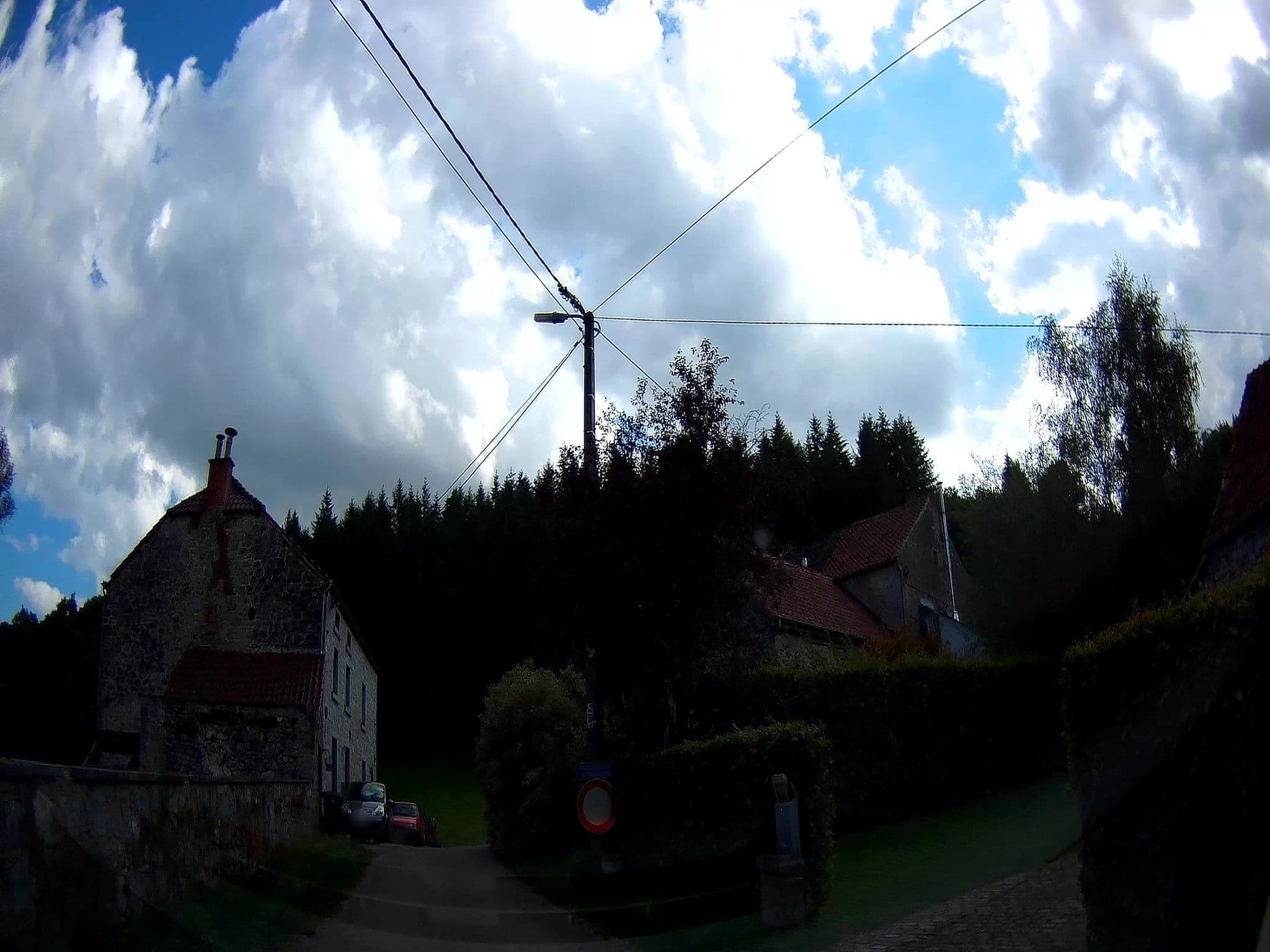 Street view near La Saisonneraie, Bioul — © fuchserl (CC BY-SA · Mapillary)
