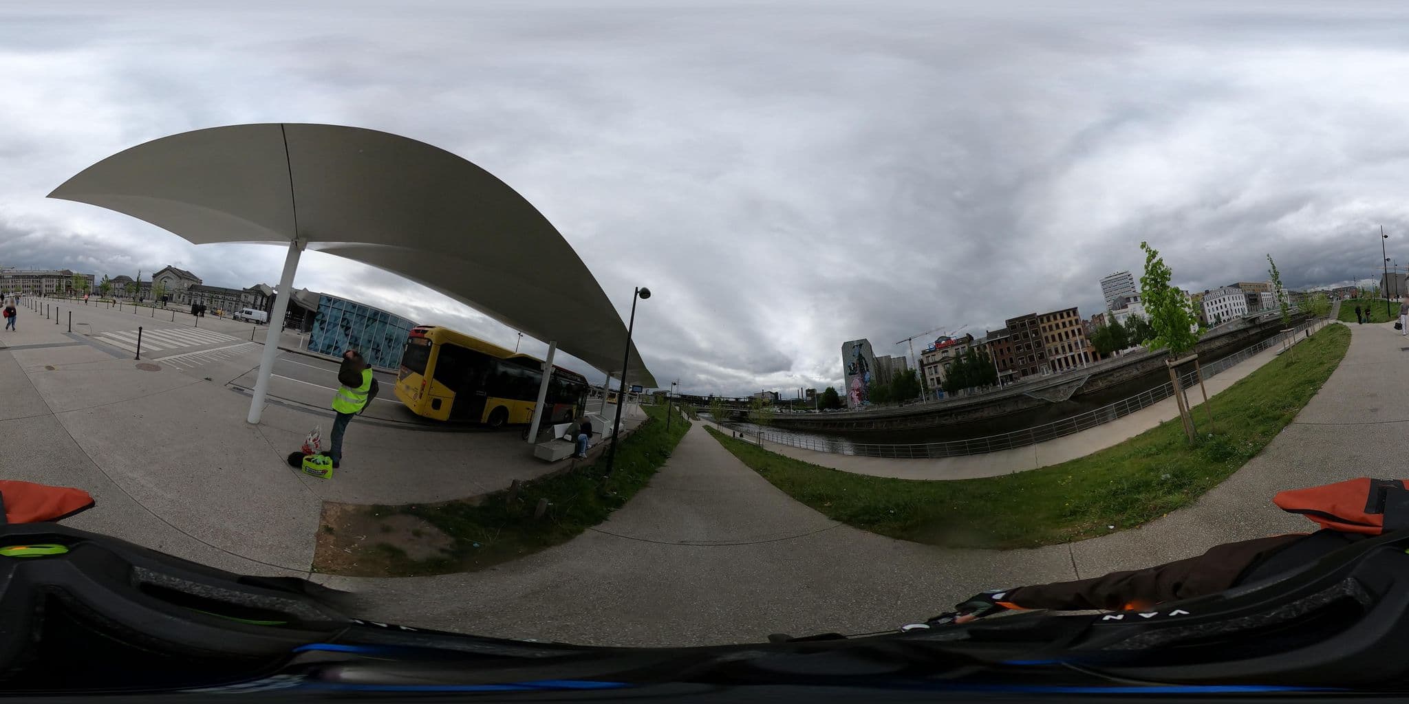 Street view near Cayman/Bernard, Charleroi — © Stefdegreef (CC BY-SA · Mapillary)