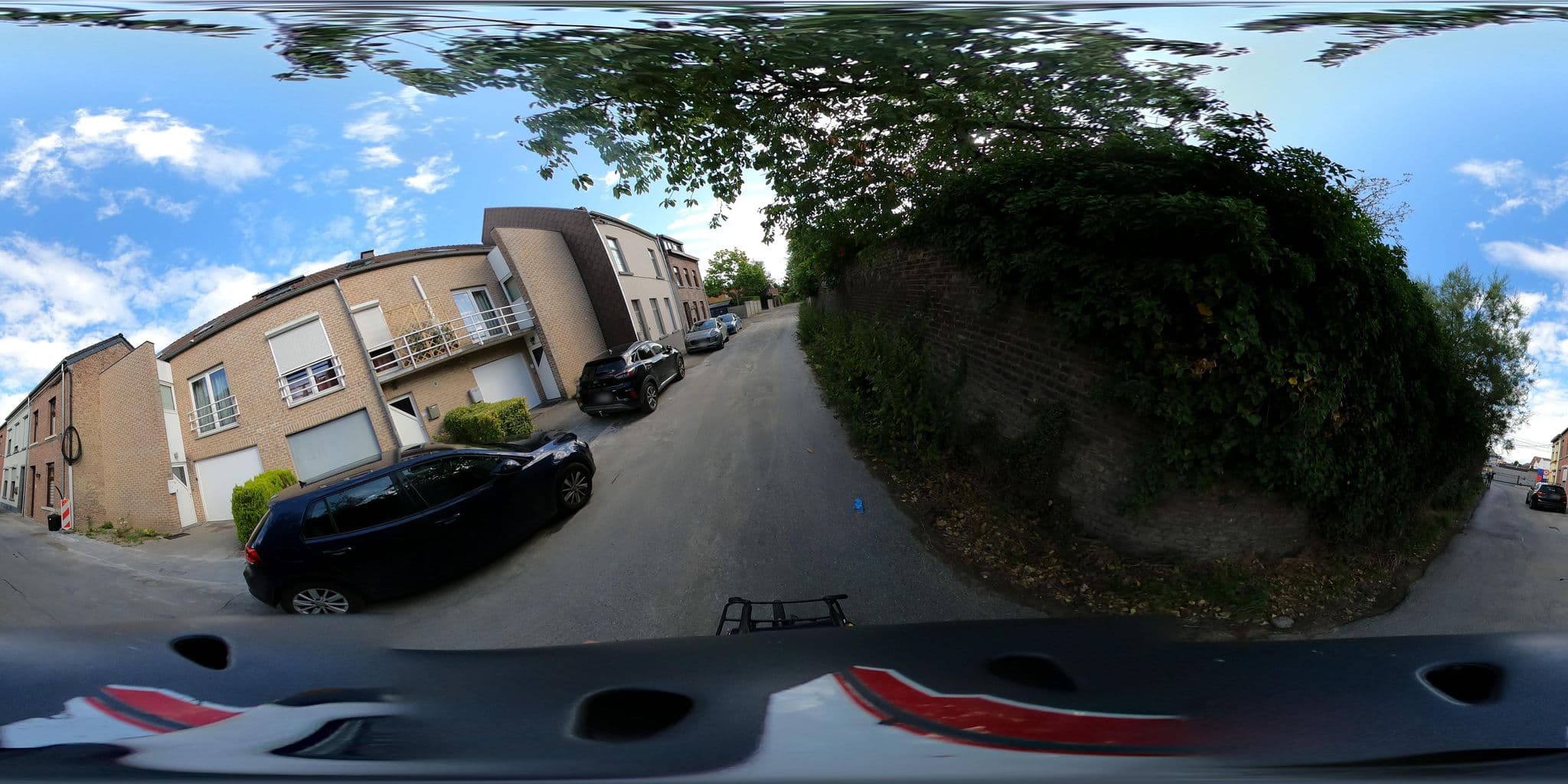 Street view near Dame Cerise, Wavre — © usagersactifsrixensart (CC BY-SA · Mapillary)