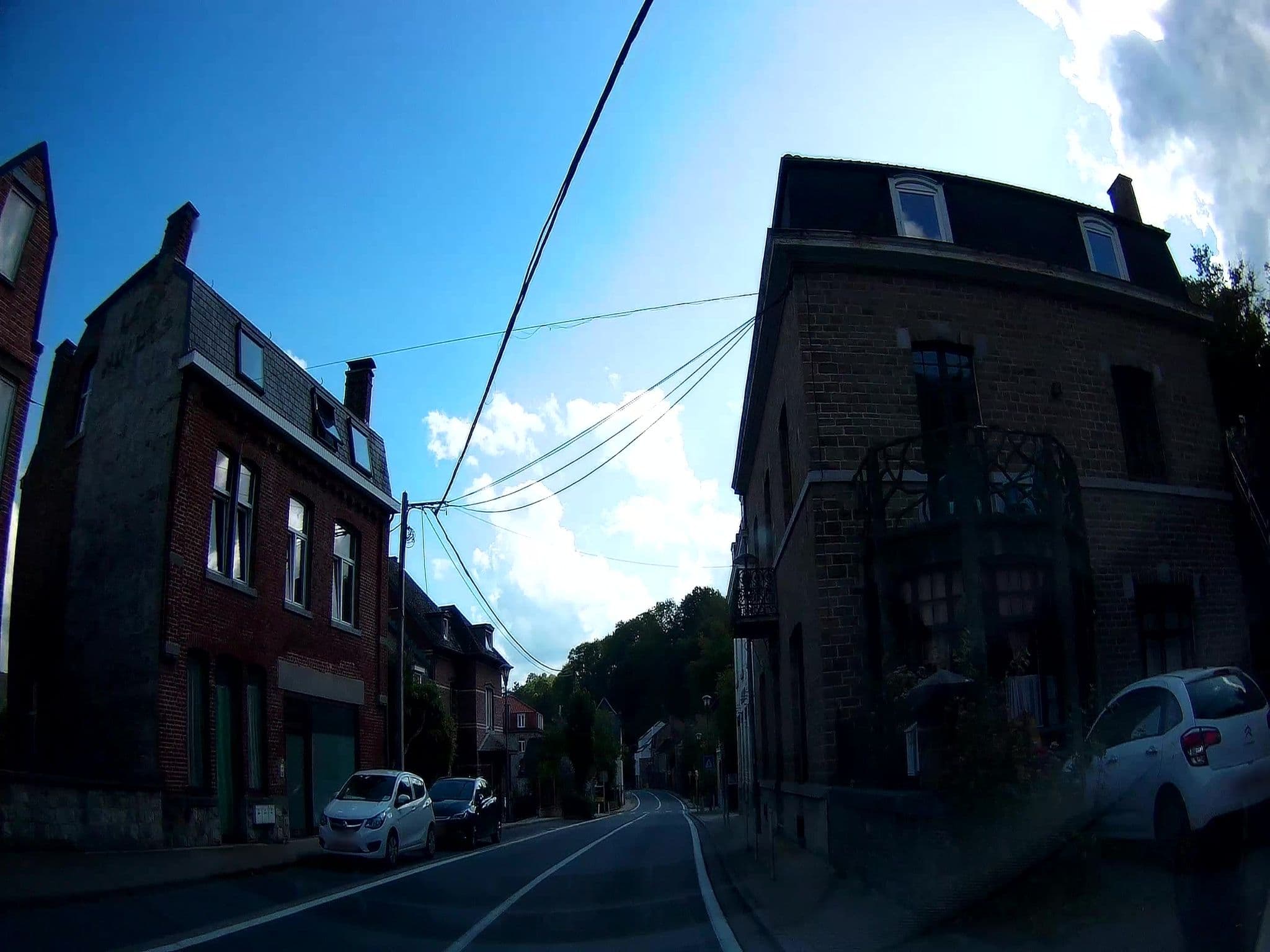 Street view near Hotel Belle Vue, Godinne — © fuchserl (CC BY-SA · Mapillary)