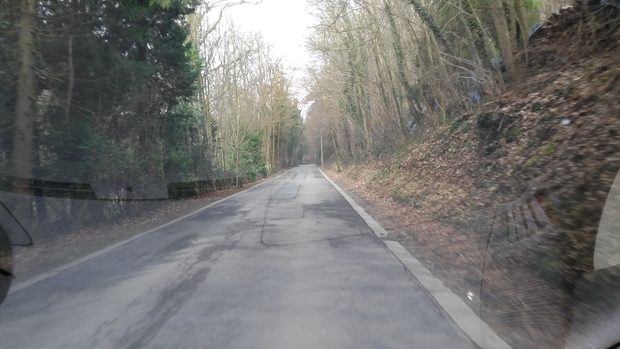 Street view near Chateau Bon Baron, Profondeville — © foxandpotatoes (CC BY-SA · Mapillary)
