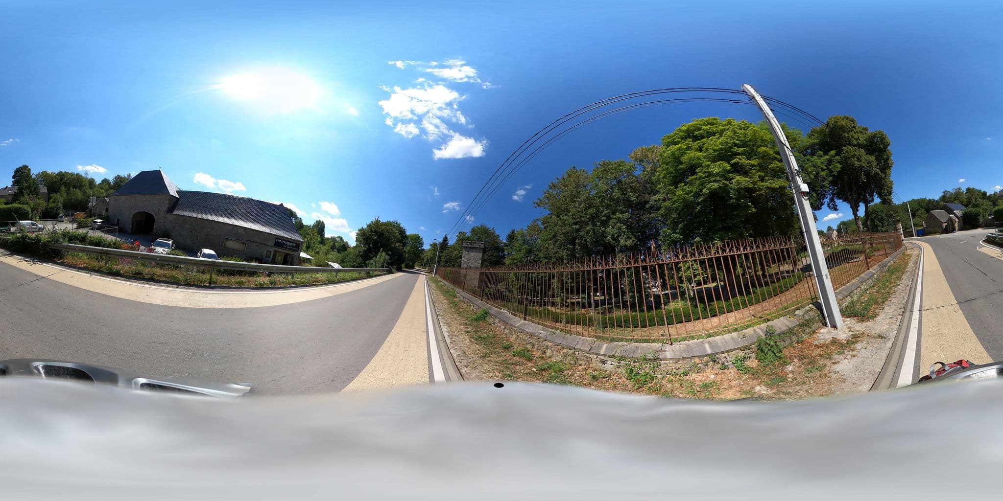 Street view near Chante-Pierre, Gesves — © Eebie (CC BY-SA · Mapillary)