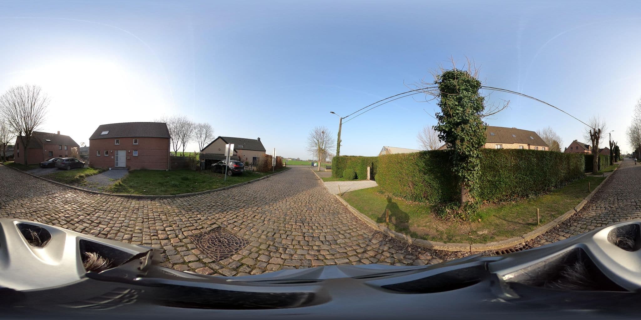 Street view near B&B La Reverie, Piétrain — © Eebie (CC BY-SA · Mapillary)