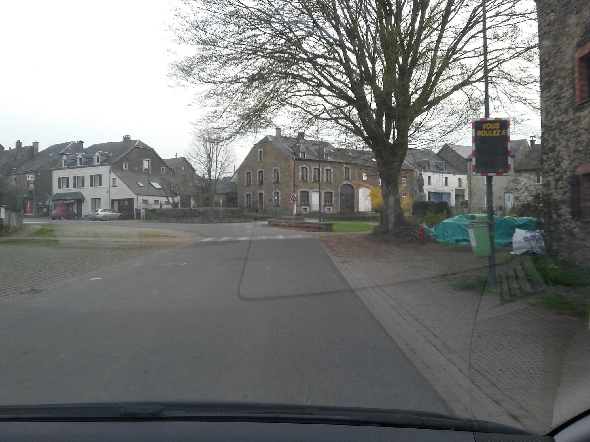 Street view near Gîte Du Champs-Simon, Herbeumont — © foxandpotatoes (CC BY-SA · Mapillary)