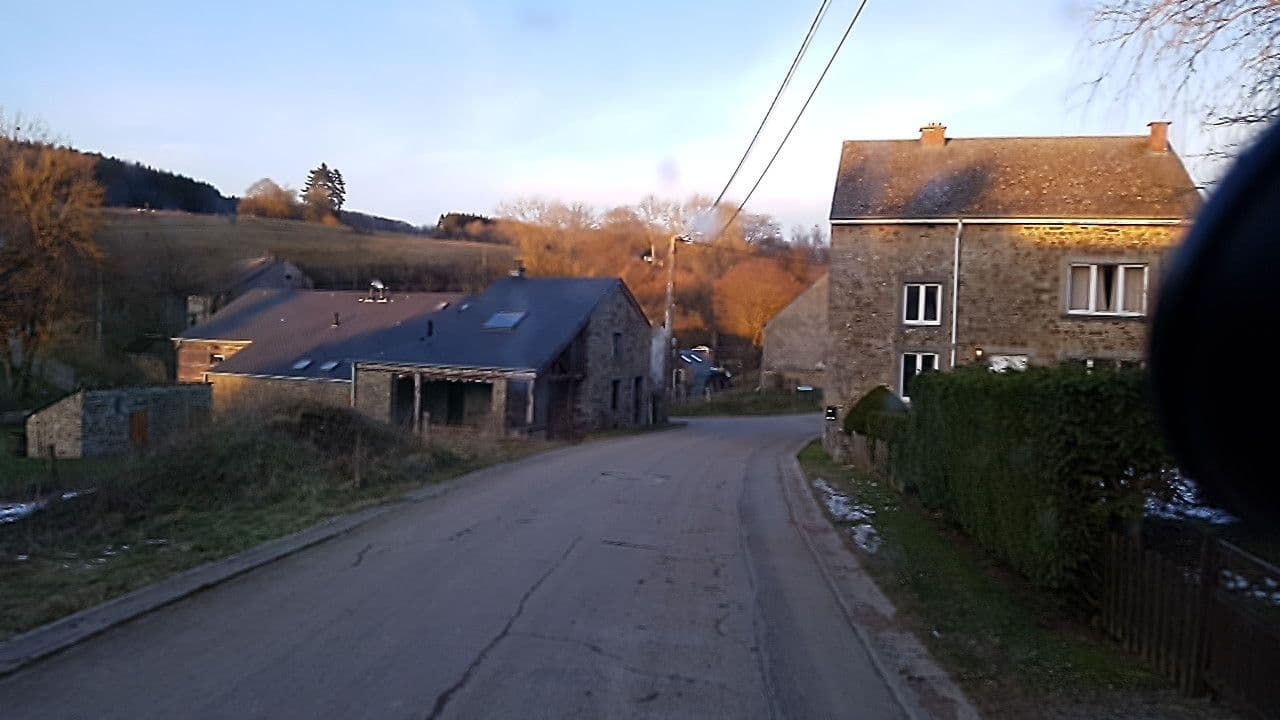Street view near Sechery 142 droite -Gite, Daverdisse — © bernardvoyageur (CC BY-SA · Mapillary)