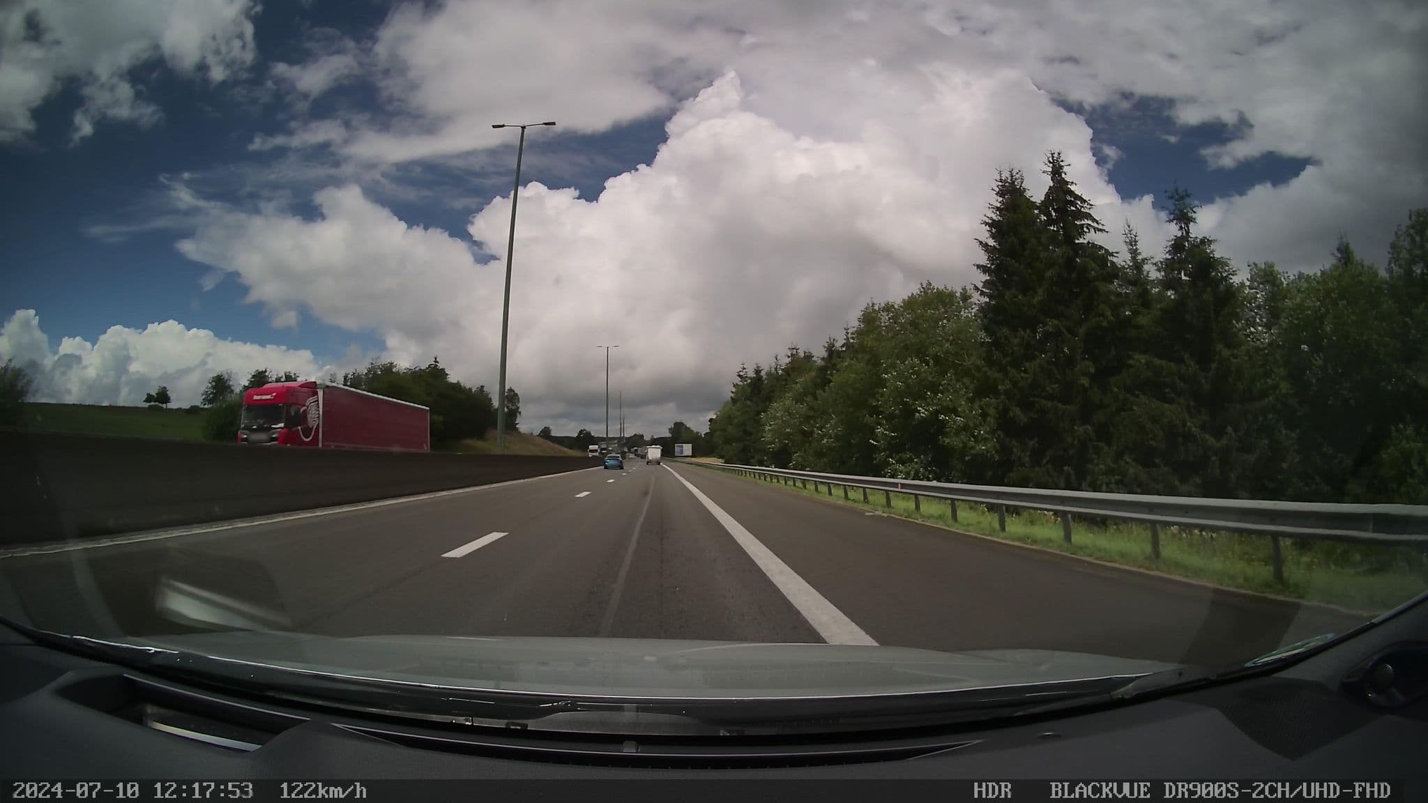 Street view near Gîte Le Beau Lieu, Léglise — © madel (CC BY-SA · Mapillary)