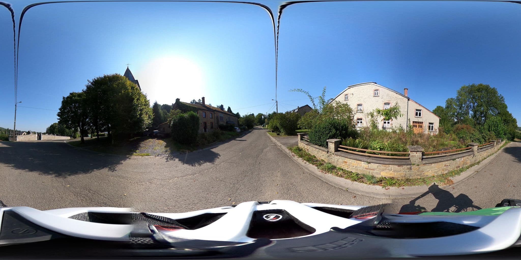 Street view near botemps, Manhay — © Mizuna (CC BY-SA · Mapillary)