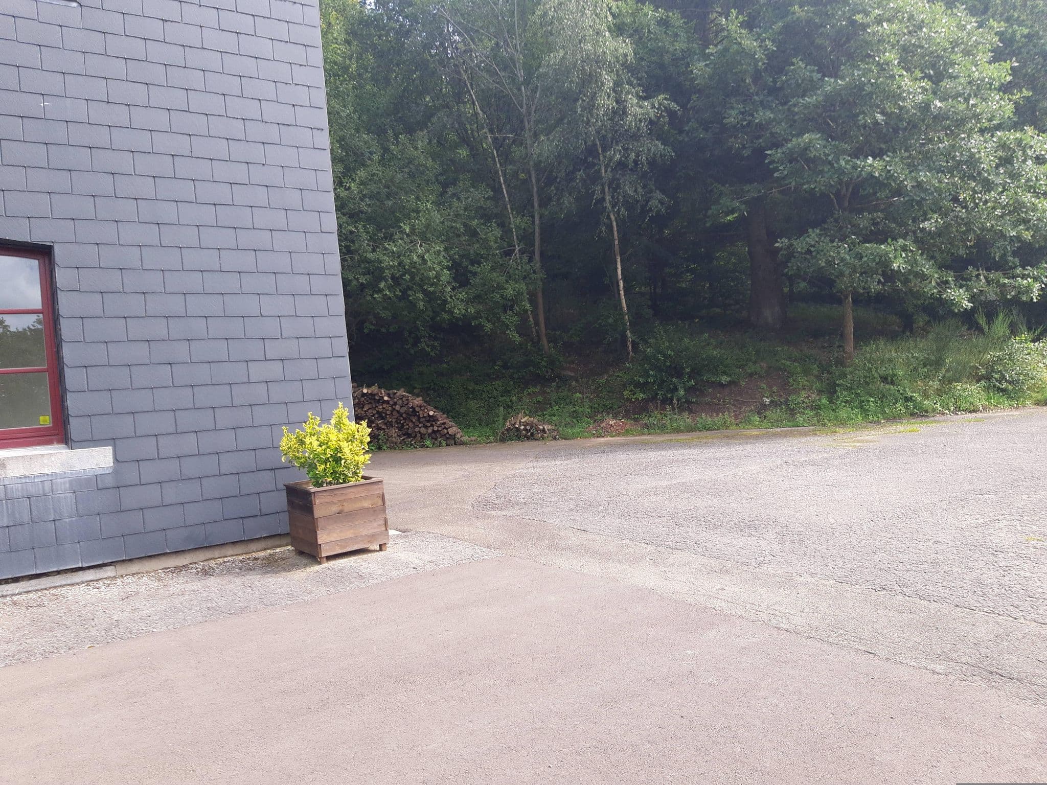 Street view near Le Château du Bois, Nassogne — © Mizuna (CC BY-SA · Mapillary)