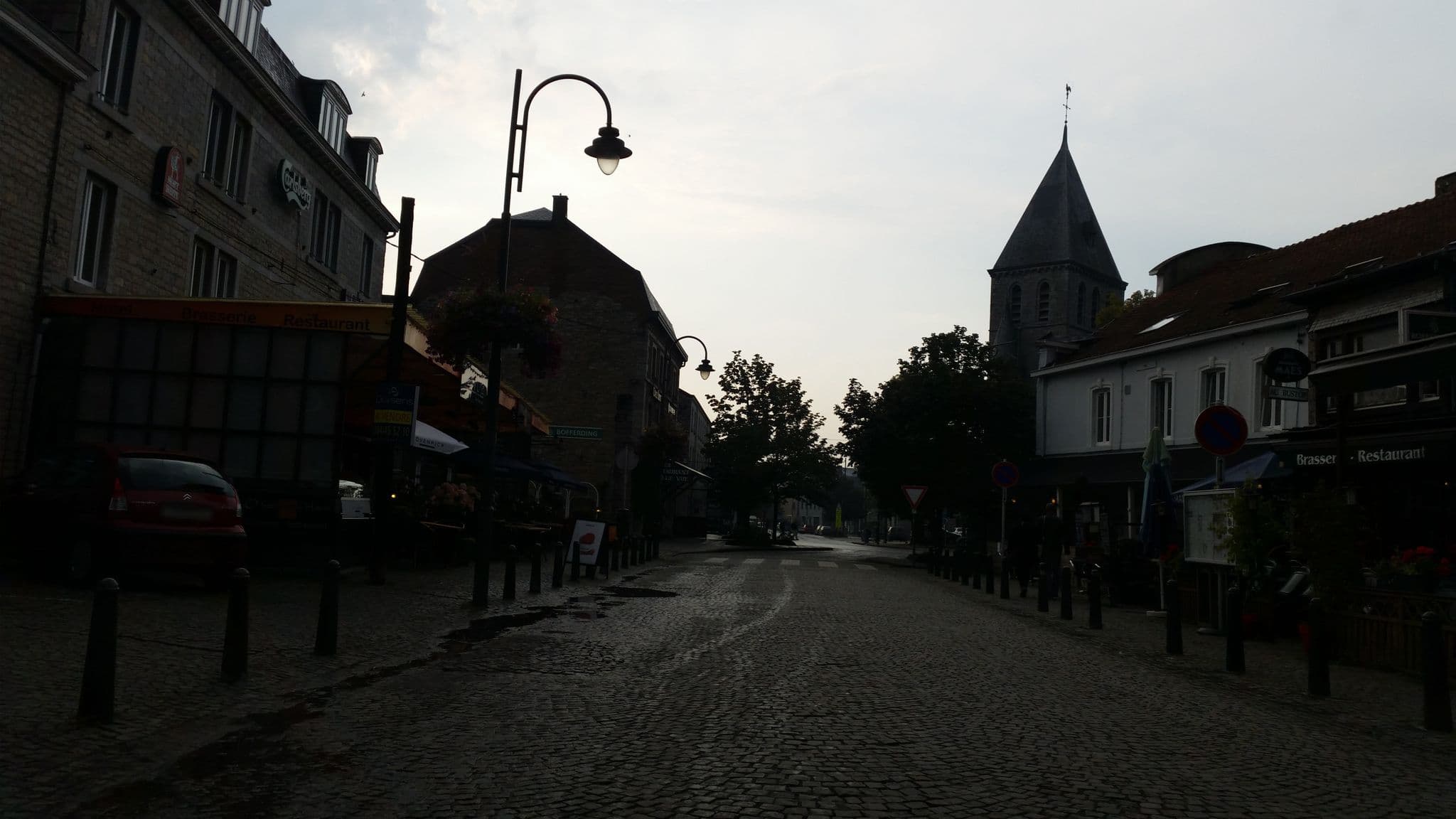 Street view near Auberge De Faule, Han-sur-Lesse — © it_s_so_funny (CC BY-SA · Mapillary)