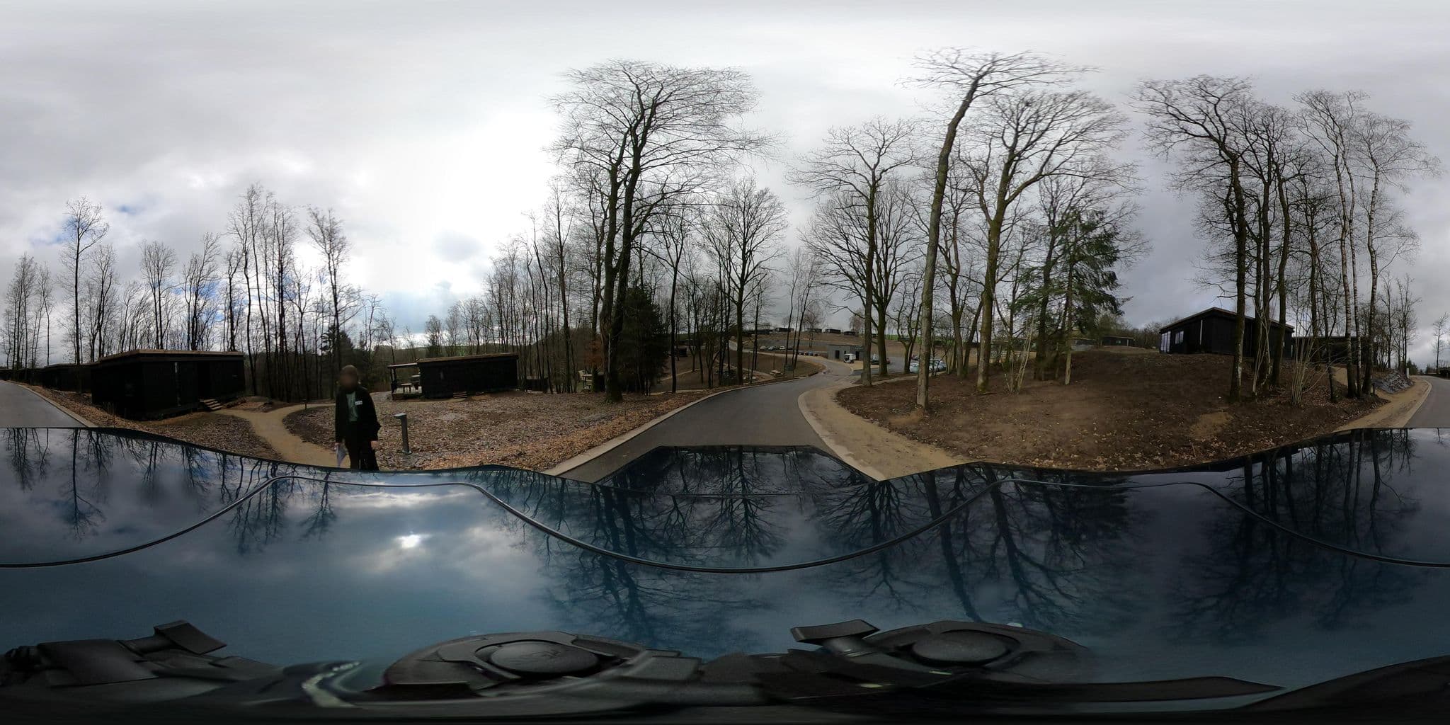 Street view near Hillview Resort Grandvoir, Saint-Pierre — © joostjakob (CC BY-SA · Mapillary)