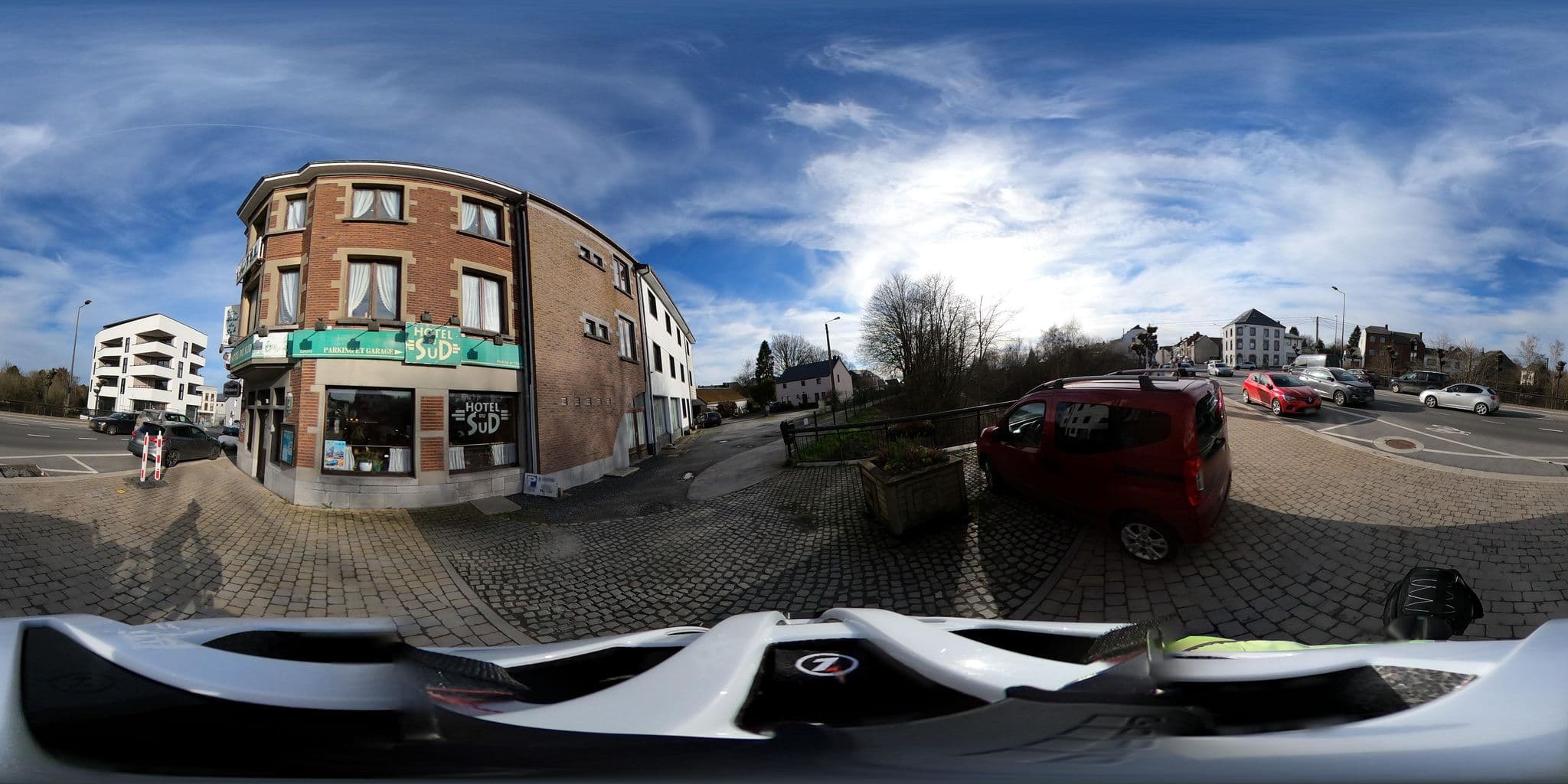 Street view near Copine-Picard / G, Bastogne — © Mizuna (CC BY-SA · Mapillary)