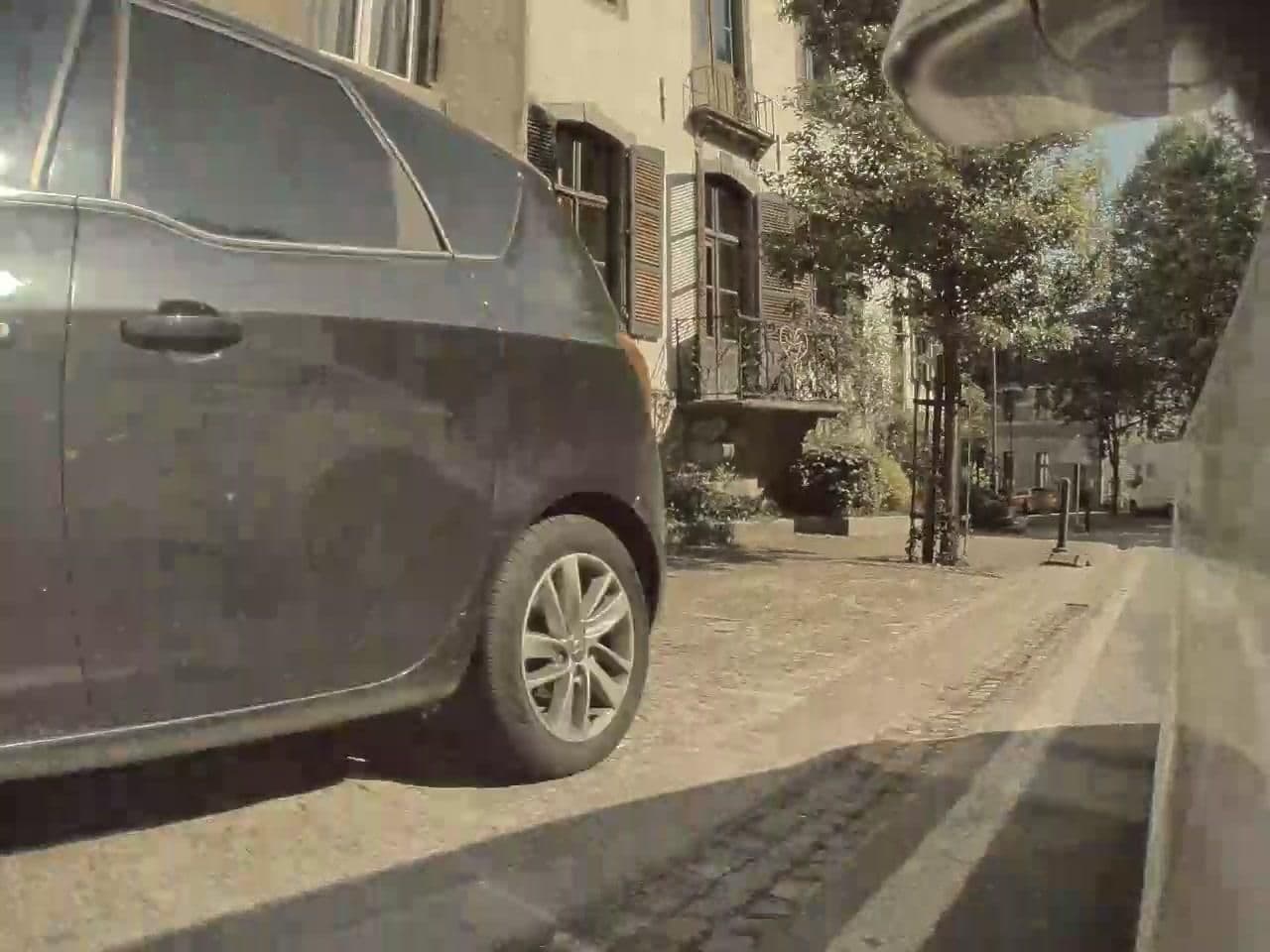 Street view near Le Vieux Logis Hotel Rochefort, Rochefort — © tumblecow (CC BY-SA · Mapillary)