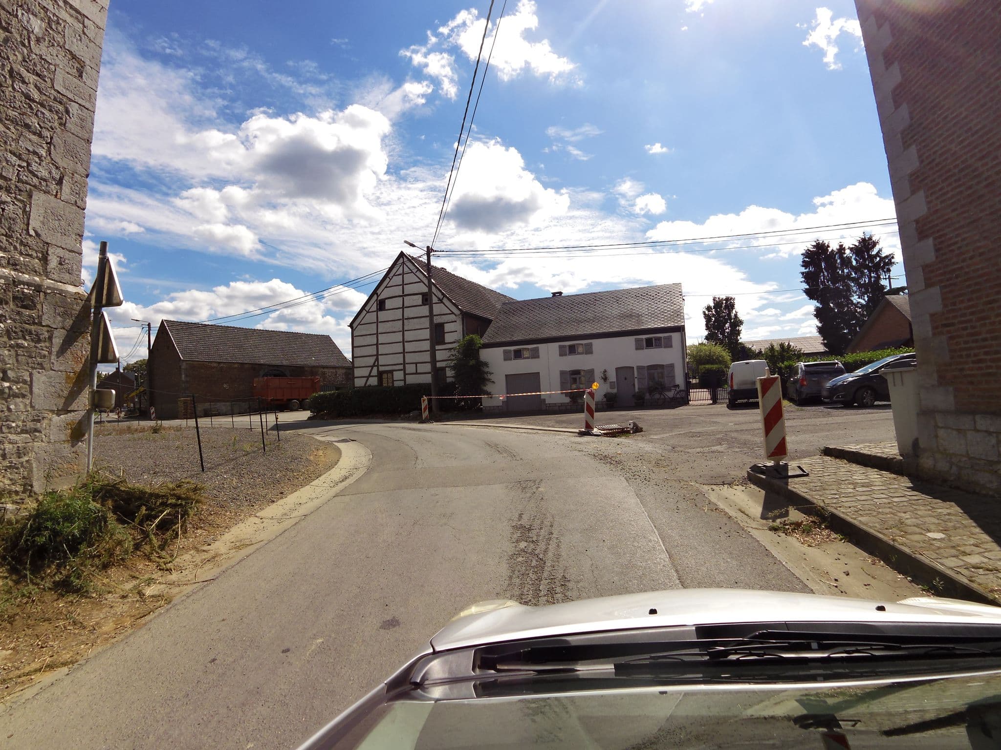 Street view near Château du fromage, Grandhan — © zors1843 (CC BY-SA · Mapillary)