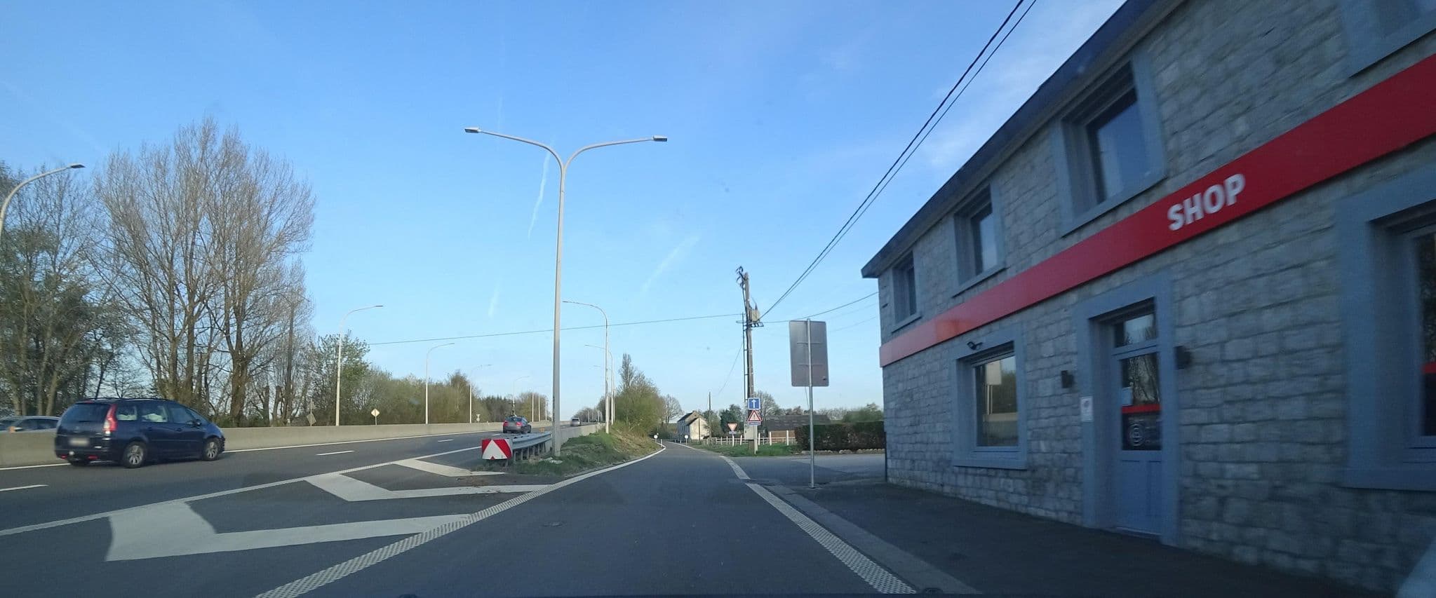Street view near Raty Marcel, Hamois — © vbombaerts (CC BY-SA · Mapillary)