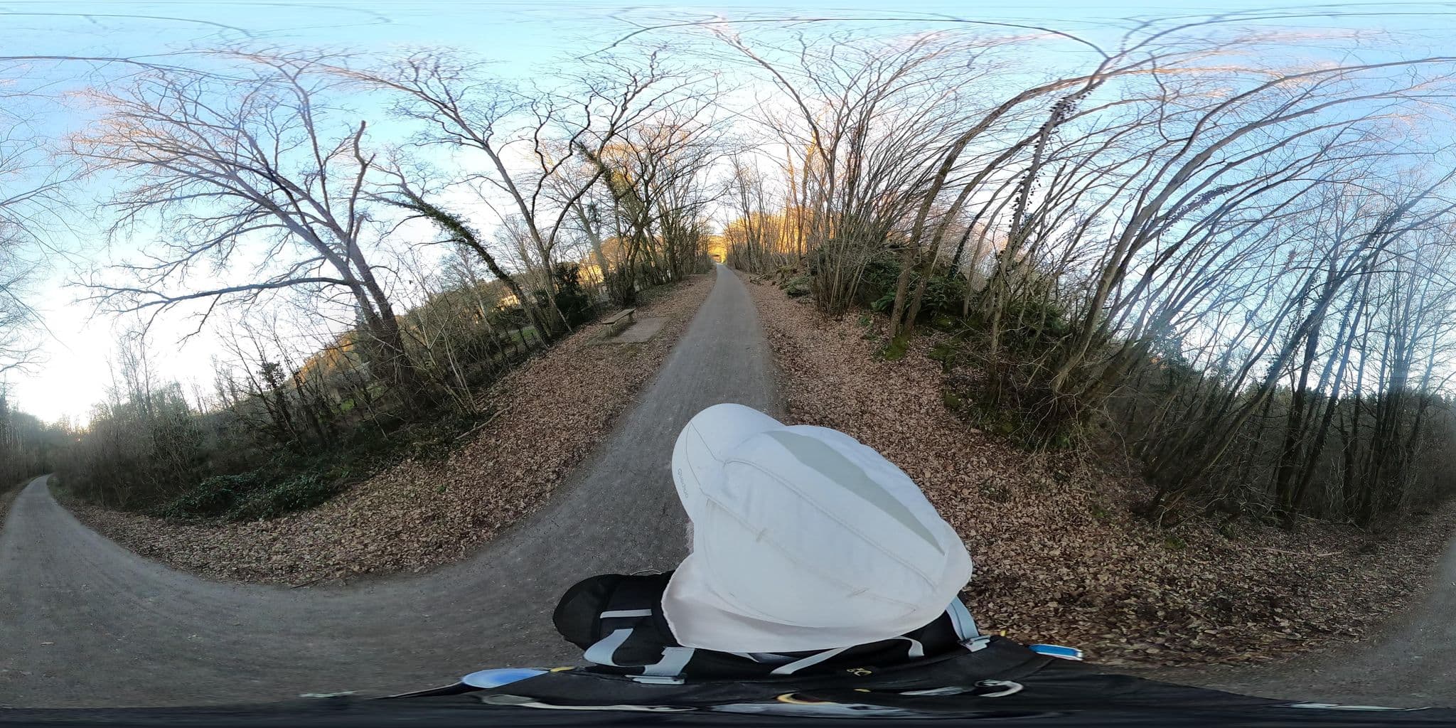 Street view near La Monardière, Modave — © Eebie (CC BY-SA · Mapillary)