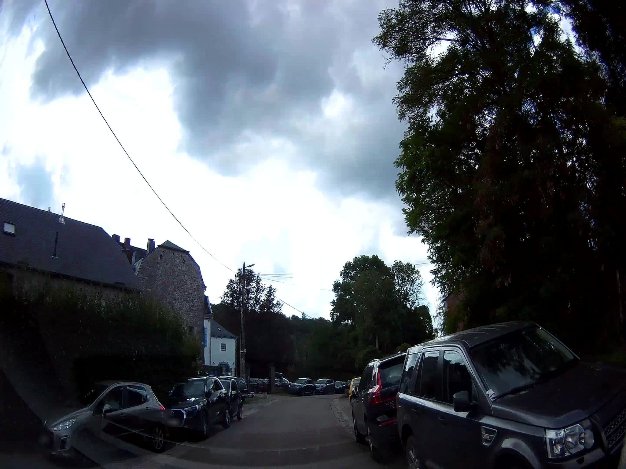 Street view near Vakantiehuisje 👽, Marchin — © fuchserl (CC BY-SA · Mapillary)