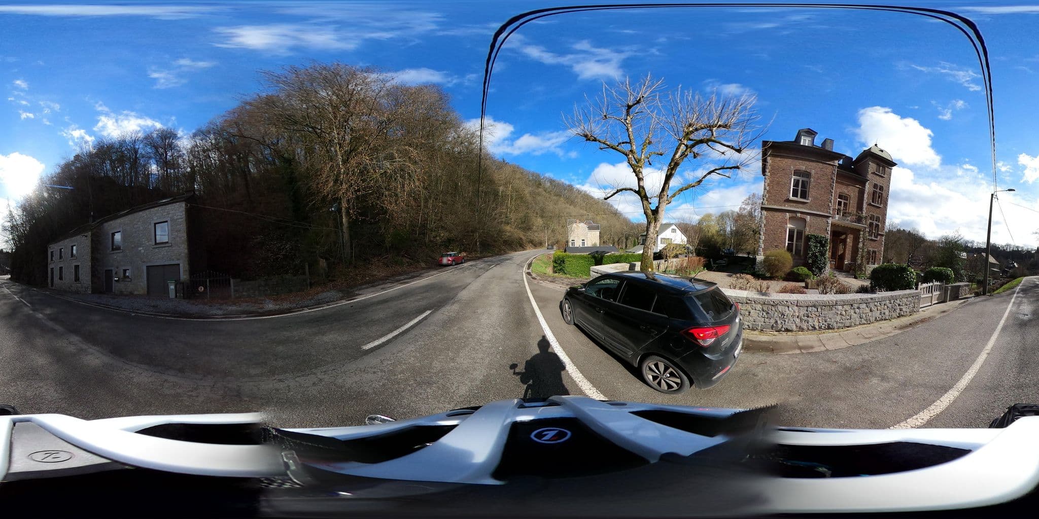 Street view near La Villa des Roses, Durbuy — © Mizuna (CC BY-SA · Mapillary)