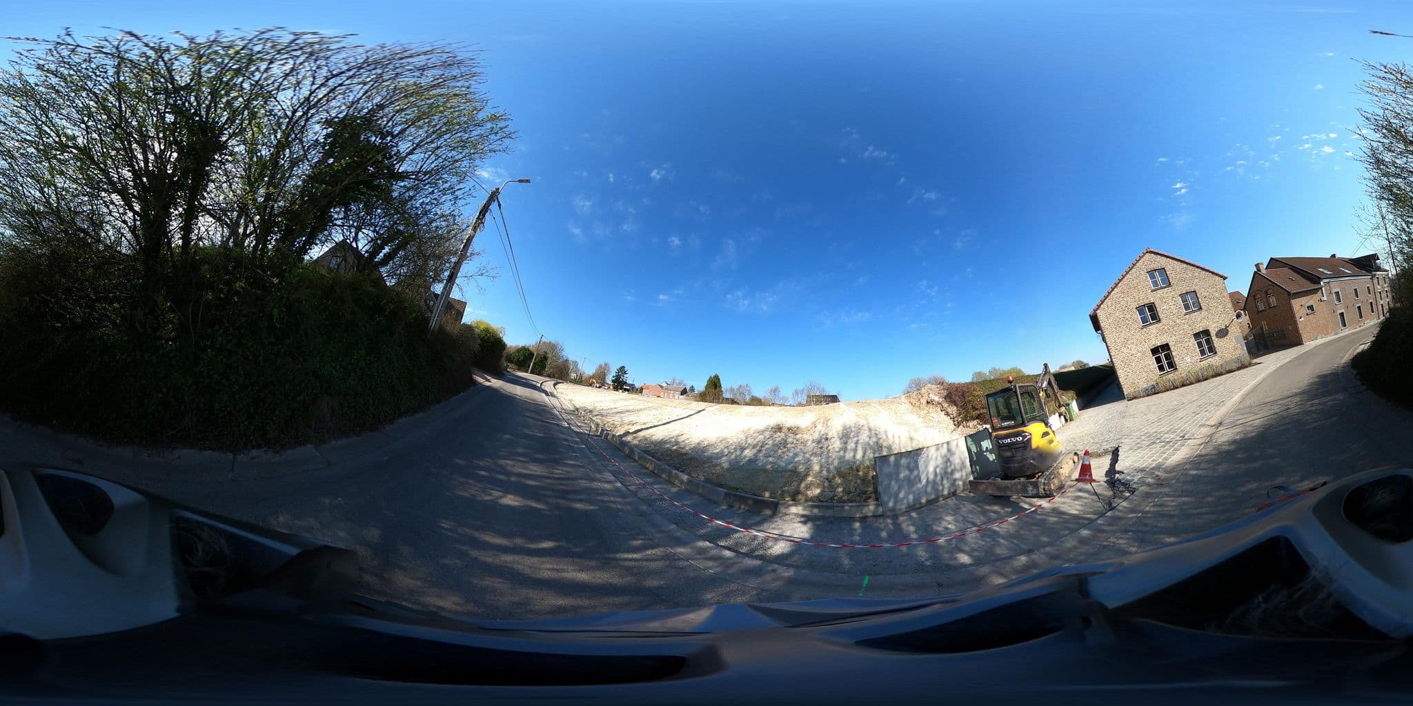 Street view near Charmes du Velupont, Braives — © Eebie (CC BY-SA · Mapillary)