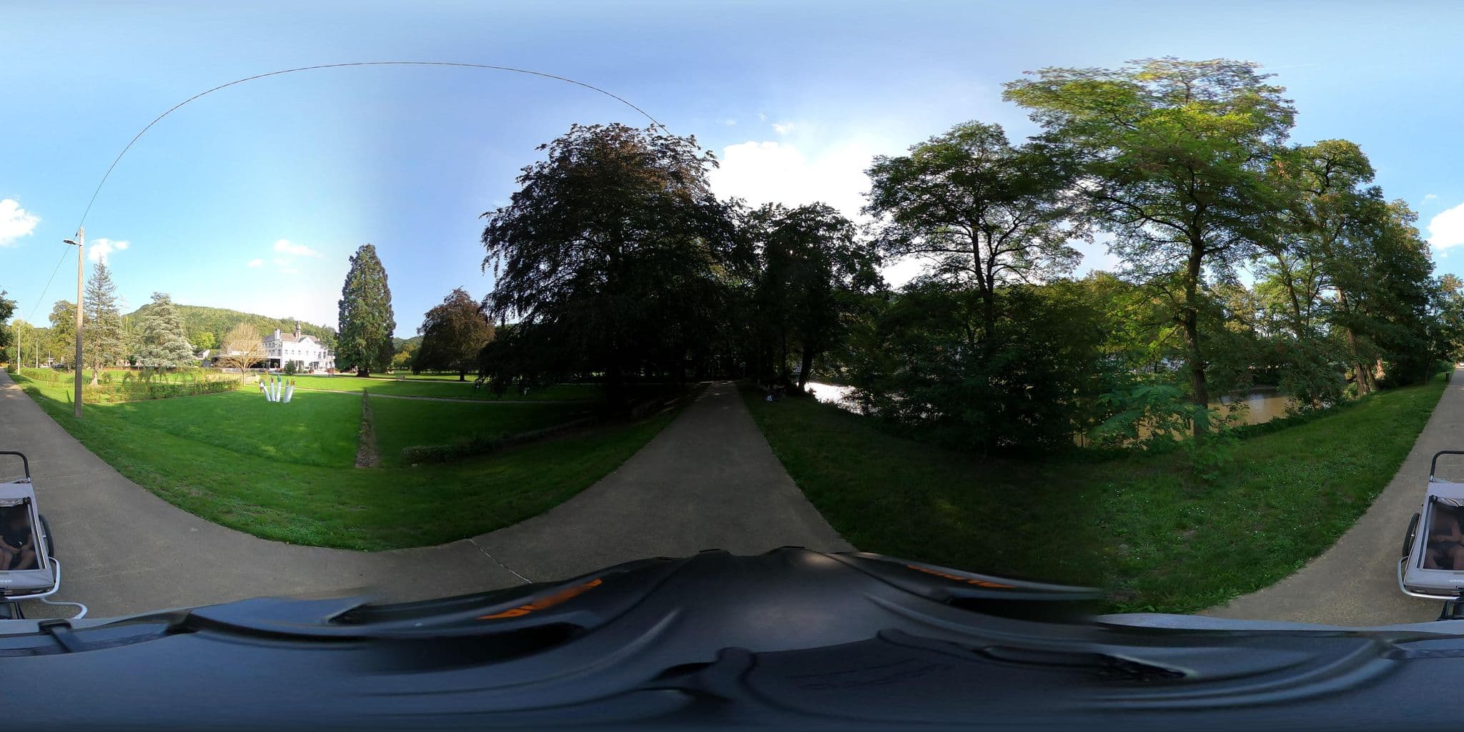 Street view near Séminaires au Château des Thermes Chaudfontaine, Chaudfontaine — © pierreserpe (CC BY-SA · Mapillary)