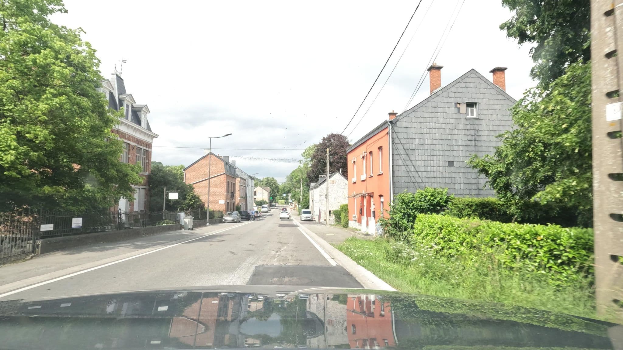 Street view near B&B Le Notaire, Bomal — © vinisa (CC BY-SA · Mapillary)