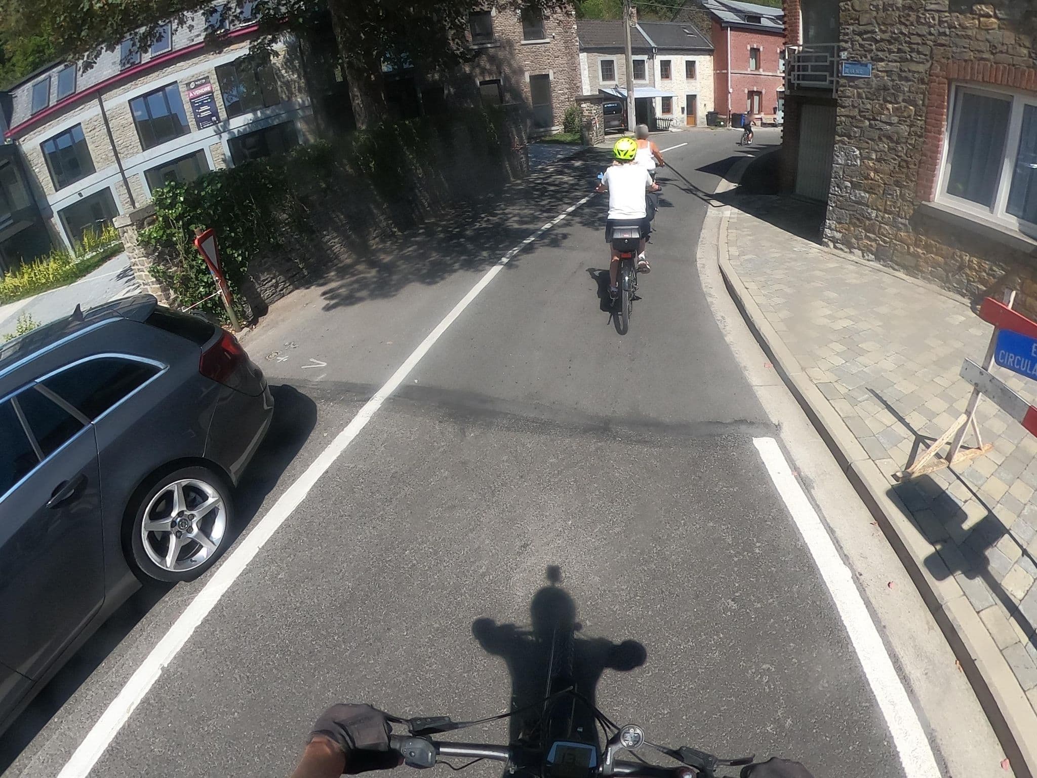 Street view near Aqualia Rosa, Aywaille — © odonnoly (CC BY-SA · Mapillary)