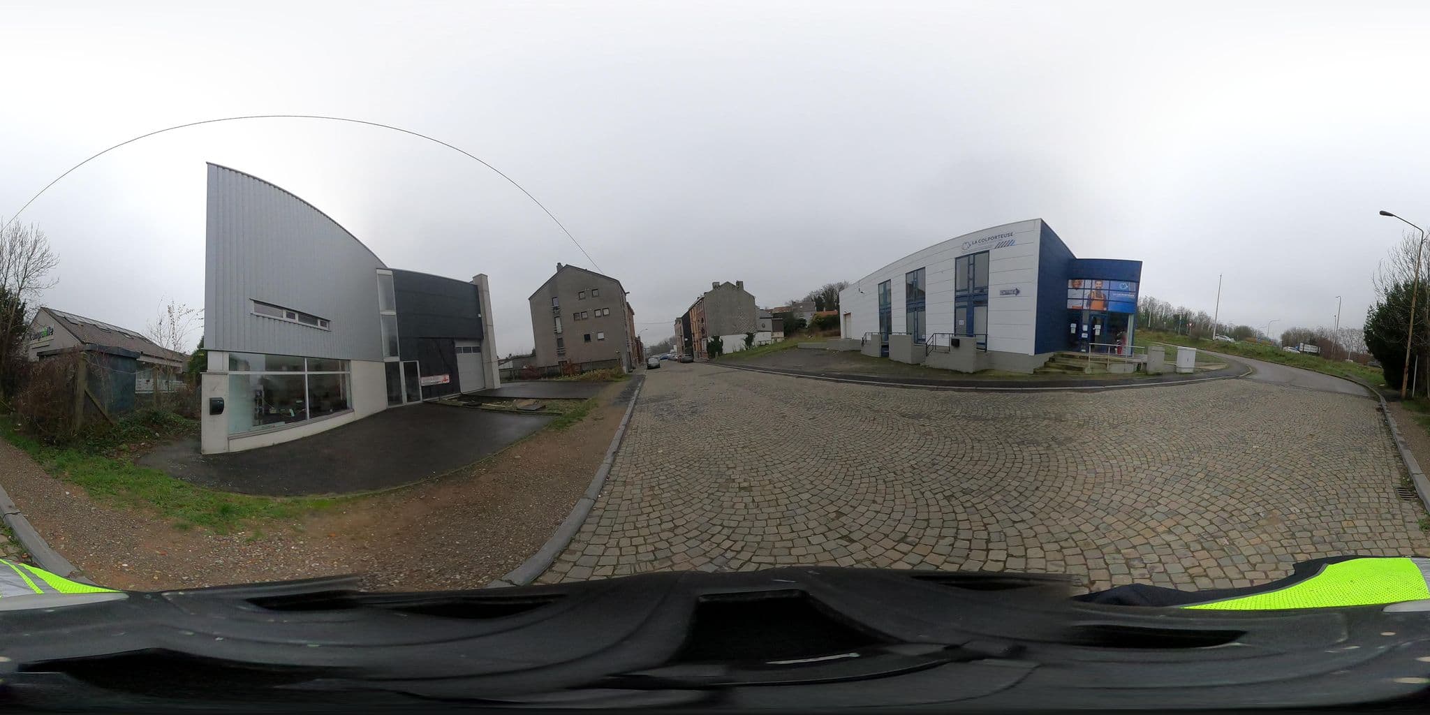 Street view near Hotel Campanile, Glain — © ledantec (CC BY-SA · Mapillary)