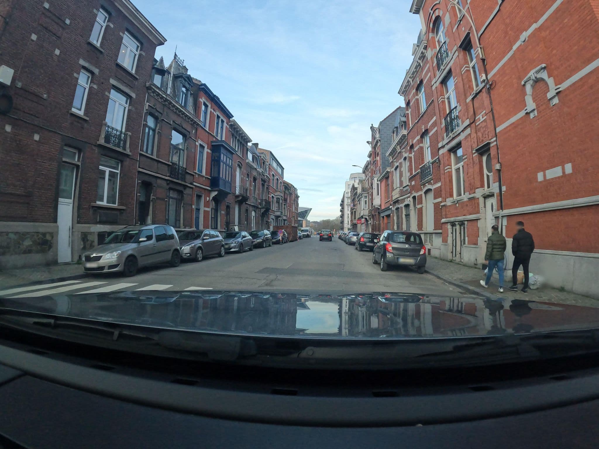 Street view near Le Manoir, Bressoux — © vinisa (CC BY-SA · Mapillary)