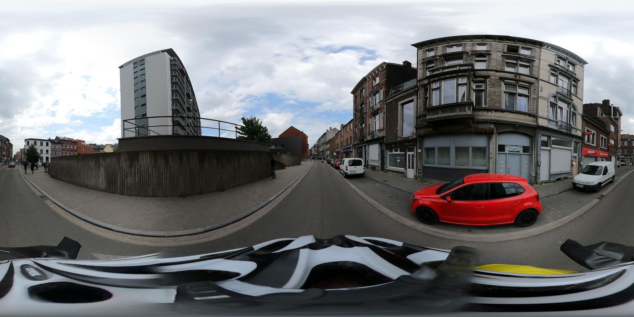 Street view near Leonard Rooms, Bressoux — © ledantec (CC BY-SA · Mapillary)