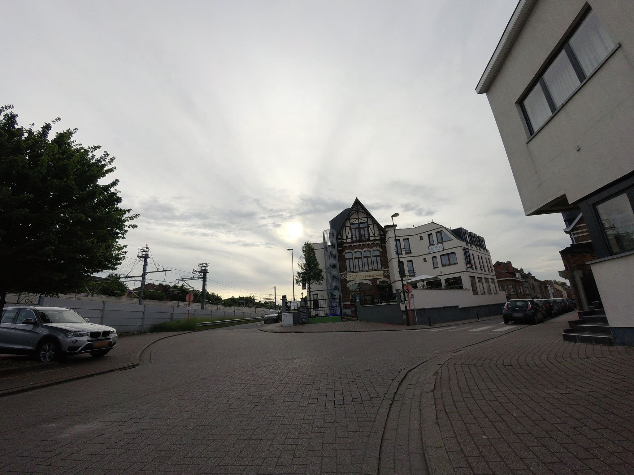Street view near Fly Inn Hotel & Lounge, Diegem — © filipc (CC BY-SA · Mapillary)