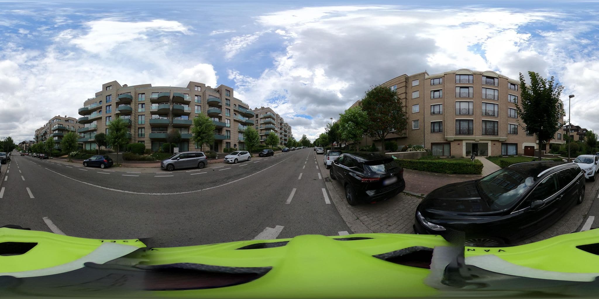 Street view near Secret Suites, Woluwe-Saint-Lambert — © Stefdegreef (CC BY-SA · Mapillary)