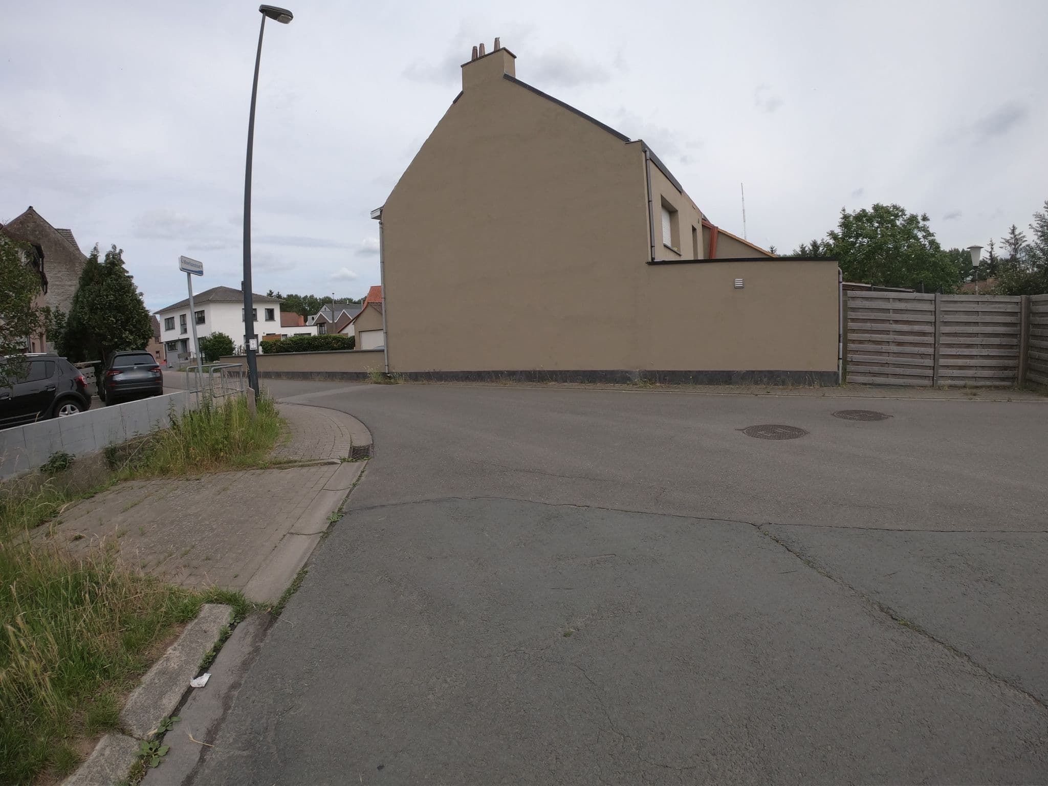 Street view near Les Quatre Rois, Hôtel, Rosières — © escada (CC BY-SA · Mapillary)