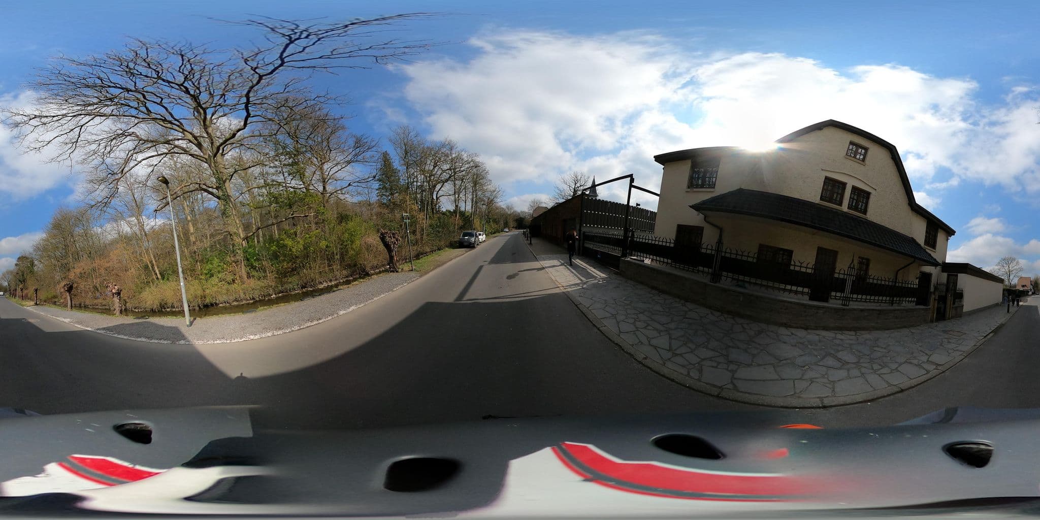 Street view near Guillaume Tell, Genval — © usagersactifsrixensart (CC BY-SA · Mapillary)