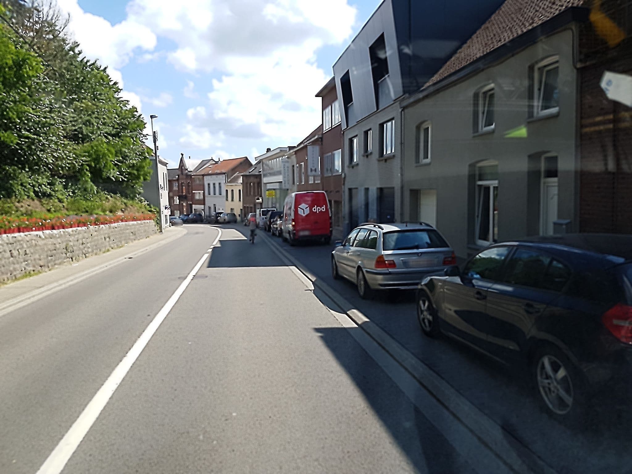 Street view near Hotel Van Pee, Overijse — © filipc (CC BY-SA · Mapillary)
