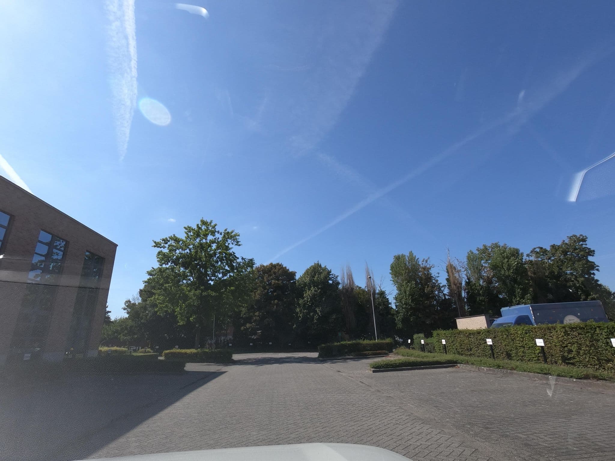 Street view near Hobbit nv, uitgebreid ontbijtbuffet, Leest — © filipc (CC BY-SA · Mapillary)