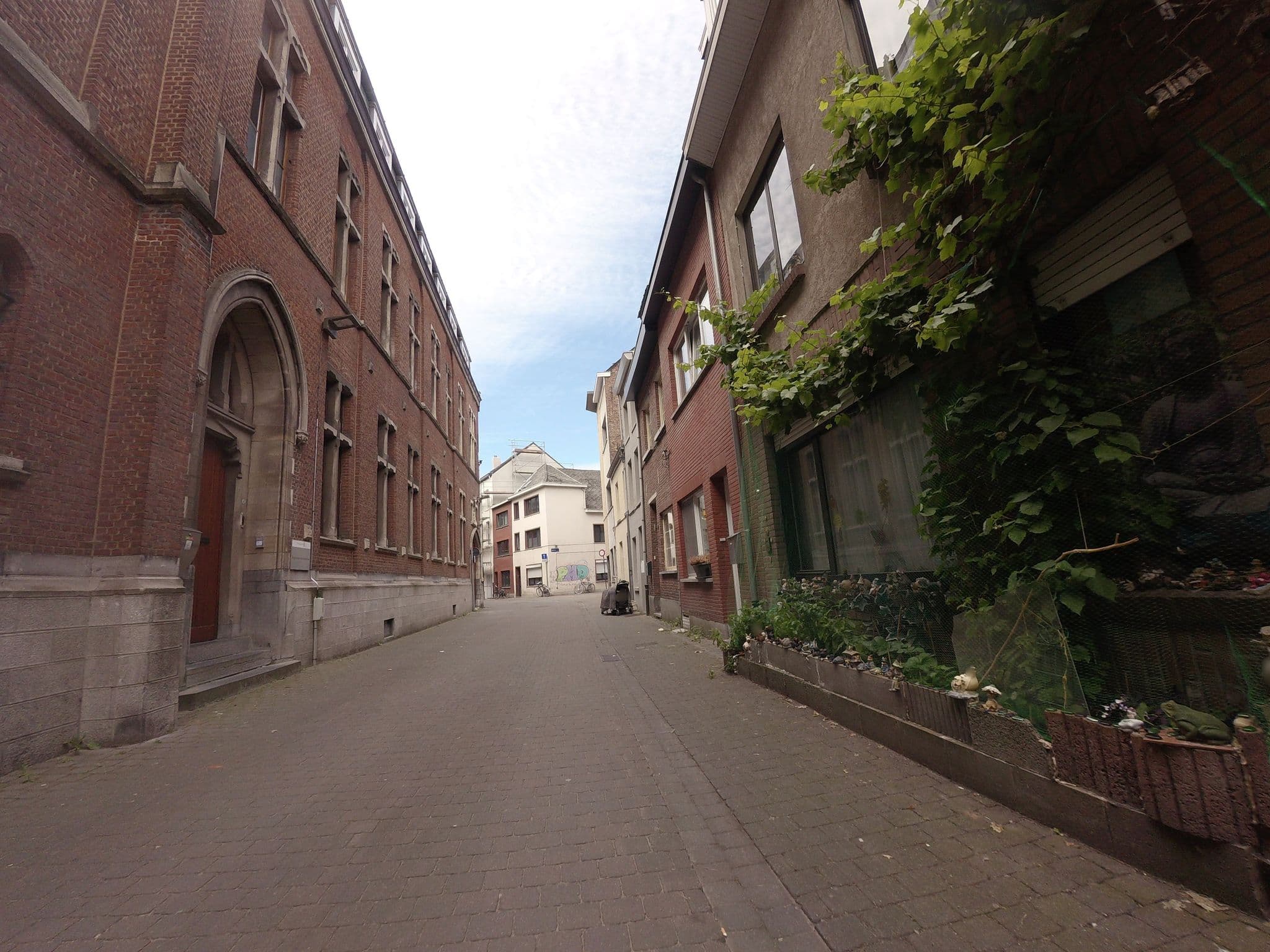 Street view near Hotel Willems, Mechelen — © filipc (CC BY-SA · Mapillary)