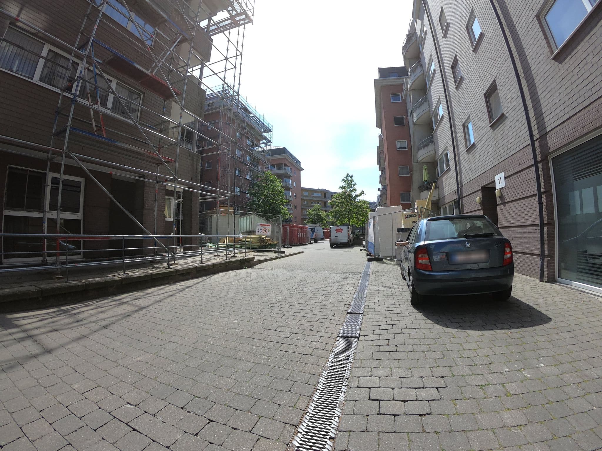 Street view near Holiday Inn Express Mechelen City Centre, an IHG Hotel, Mechelen — © filipc (CC BY-SA · Mapillary)