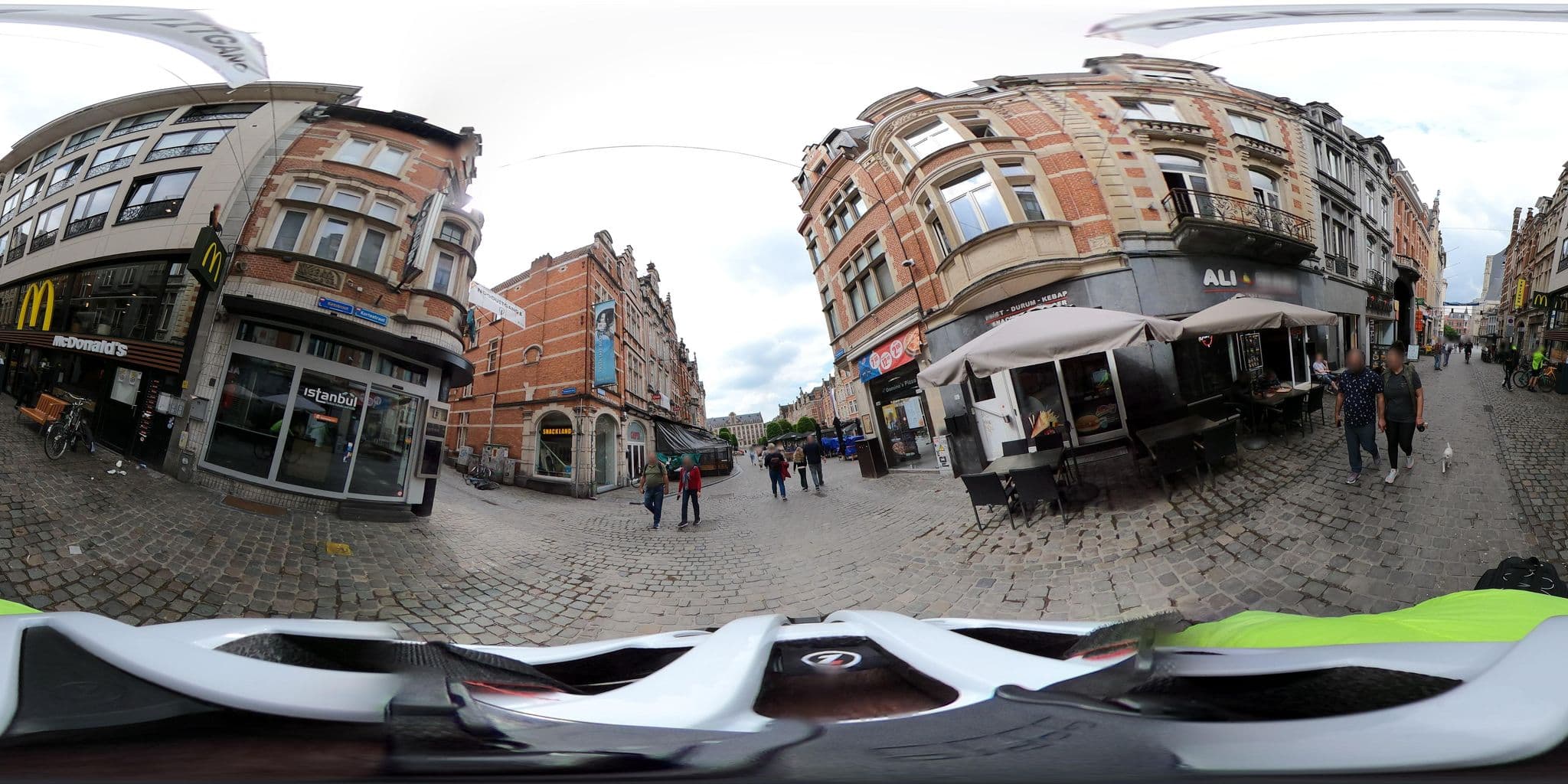 Street view near Jeff's Guesthouse, Leuven — © Mizuna (CC BY-SA · Mapillary)