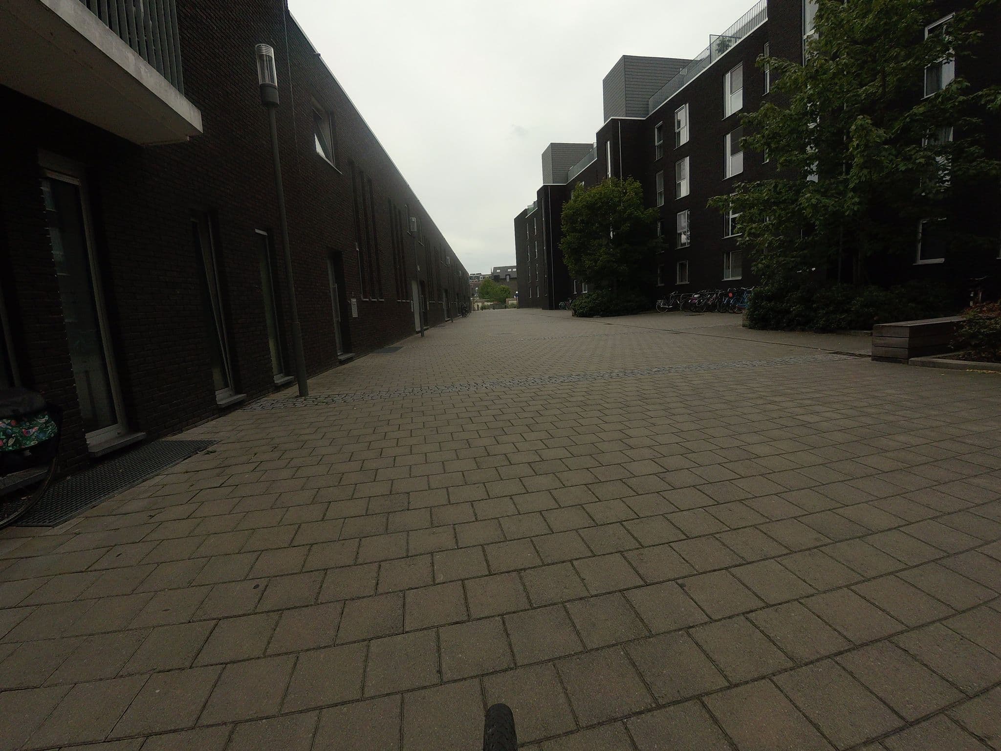 Street view near Business Flats Leuven, Wilsele — © filipc (CC BY-SA · Mapillary)
