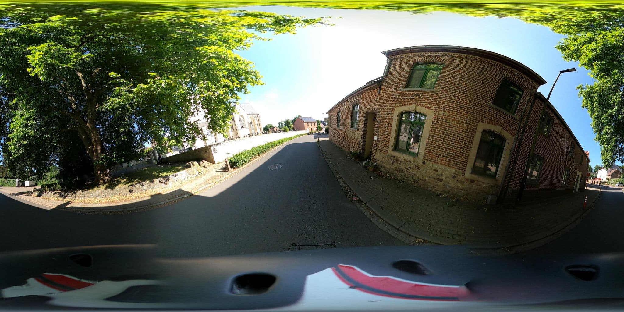 Street view near Huis van Rooi, Sint-Agatha-Rode — © usagersactifsrixensart (CC BY-SA · Mapillary)