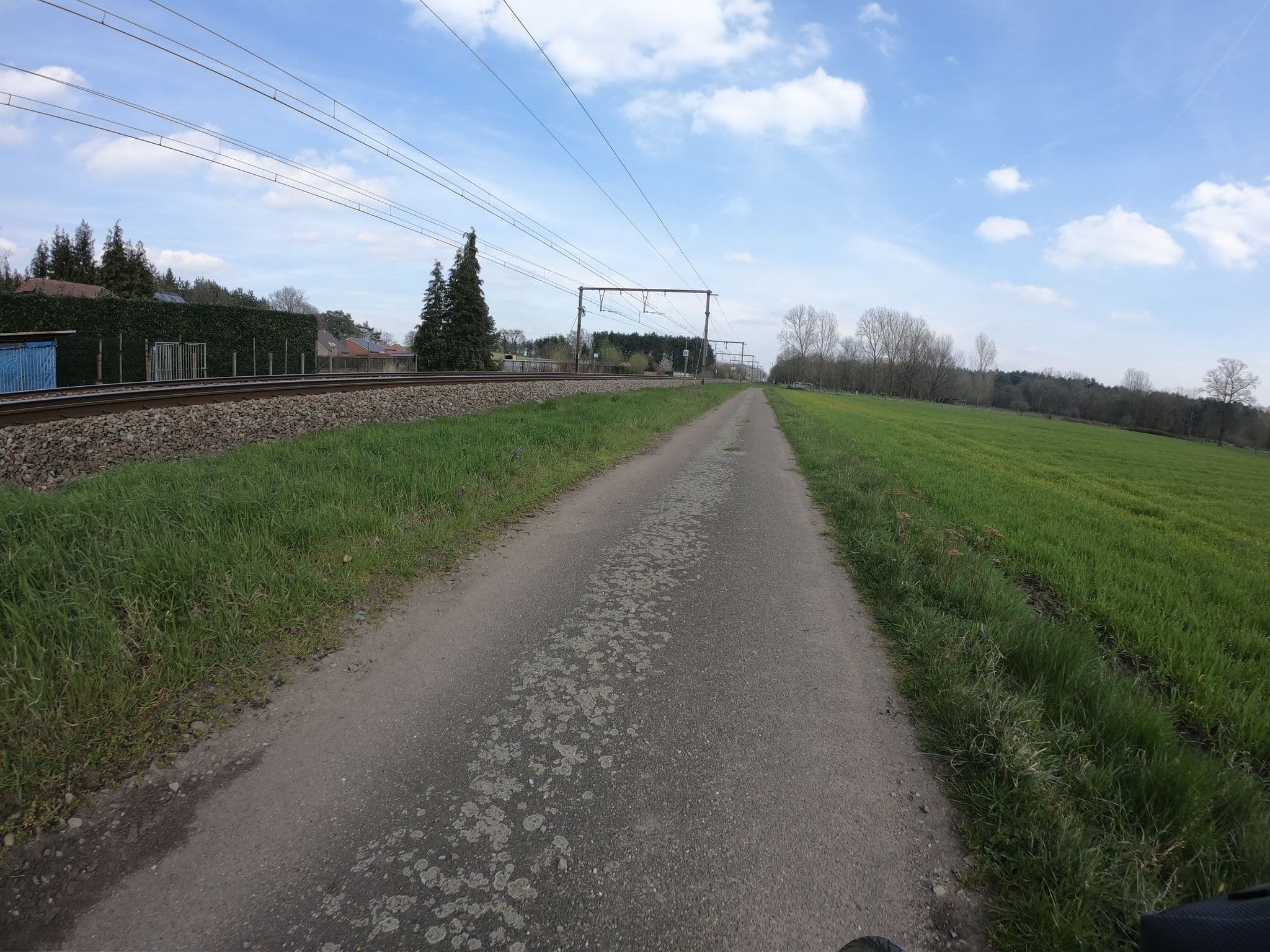 Street view near i lile my bed, but I'd rather be in yours, Messelbroek — © polyglot (CC BY-SA · Mapillary)