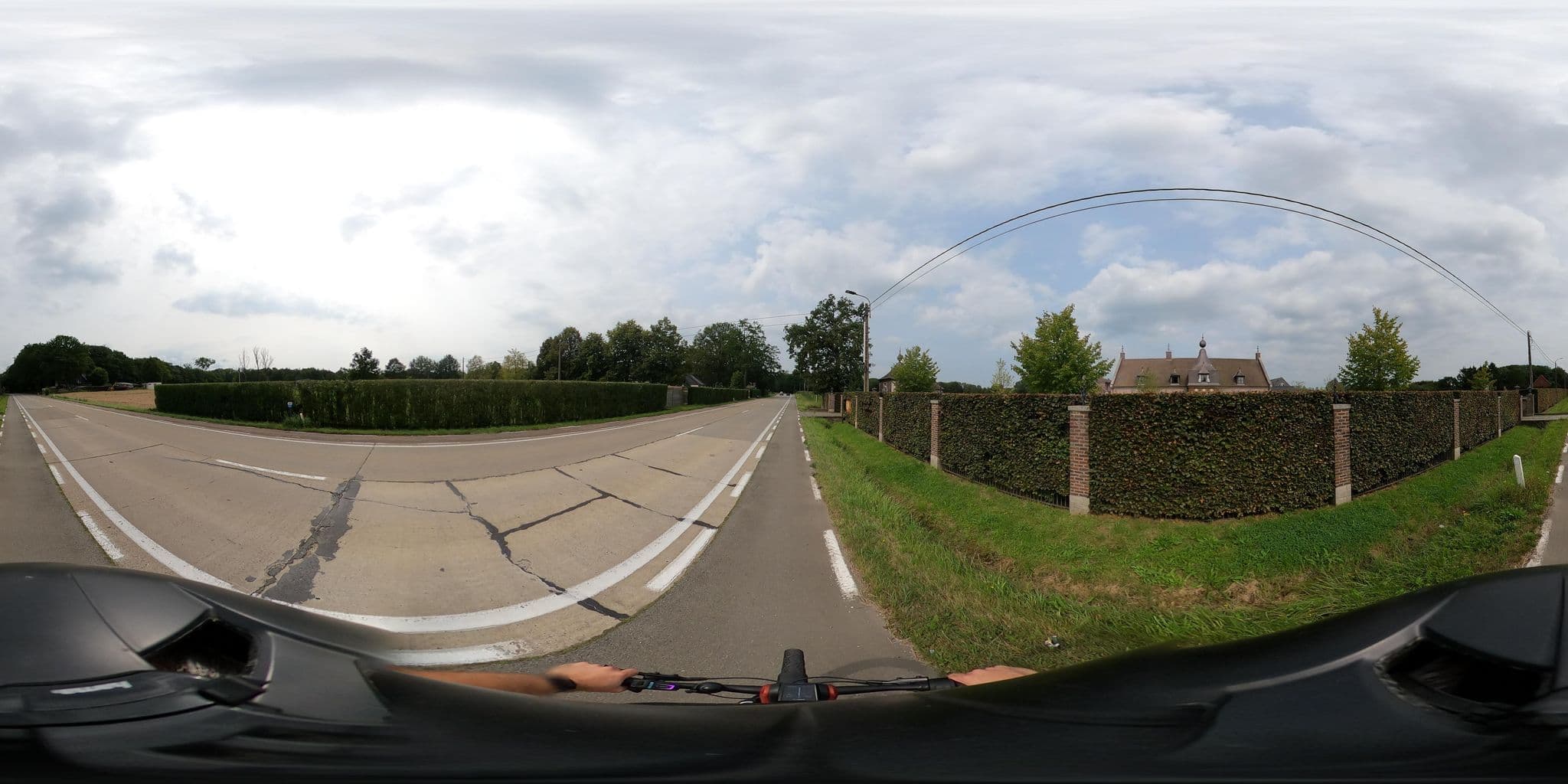 Street view near Ask Lilly, Westmeerbeek — © dentonny (CC BY-SA · Mapillary)