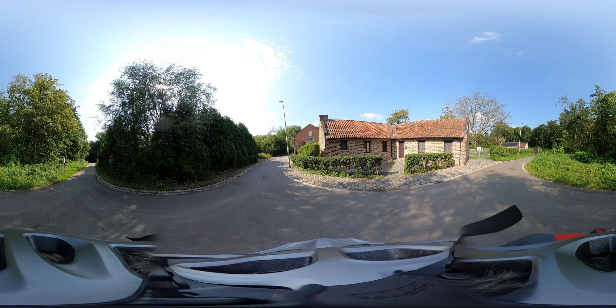 Street view near Vakantiewoning 't Kasteelhof, Heers — © Eebie (CC BY-SA · Mapillary)