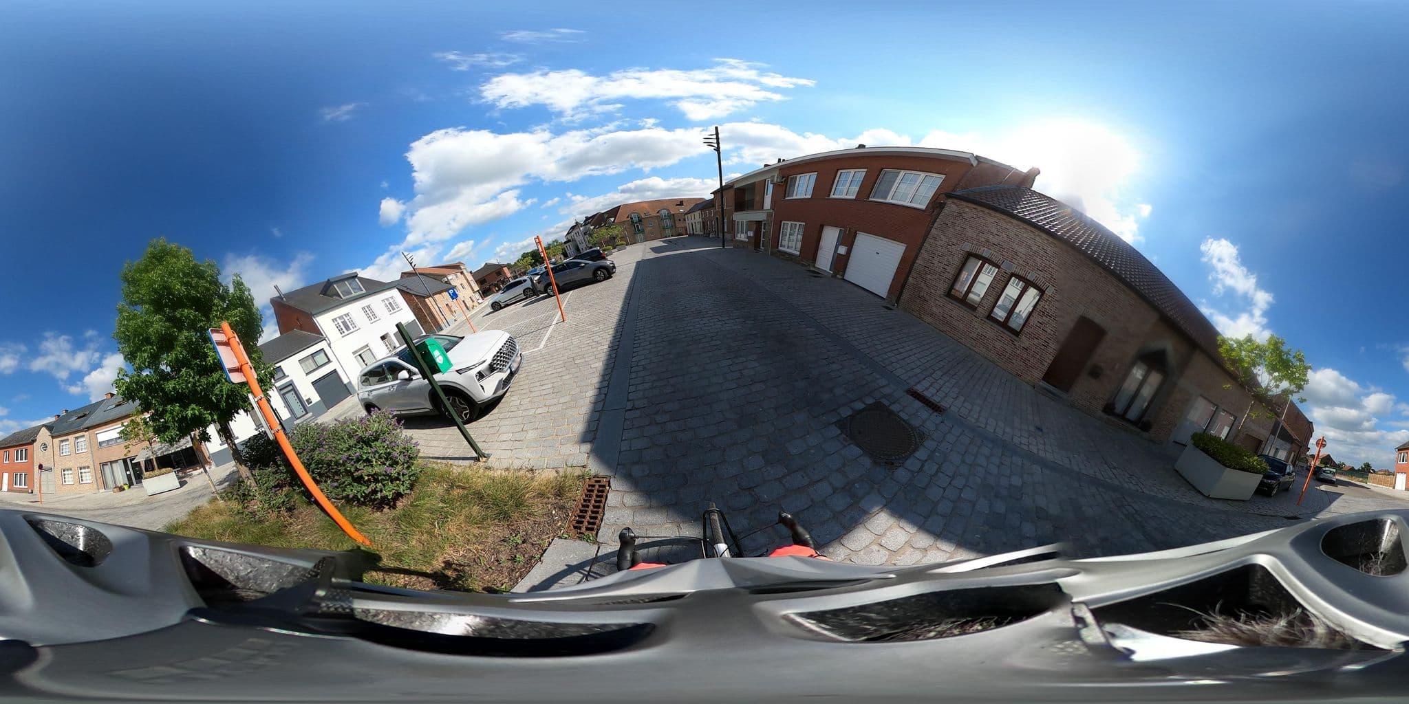 Street view near Four Seasons Bvba, Brustem — © Eebie (CC BY-SA · Mapillary)
