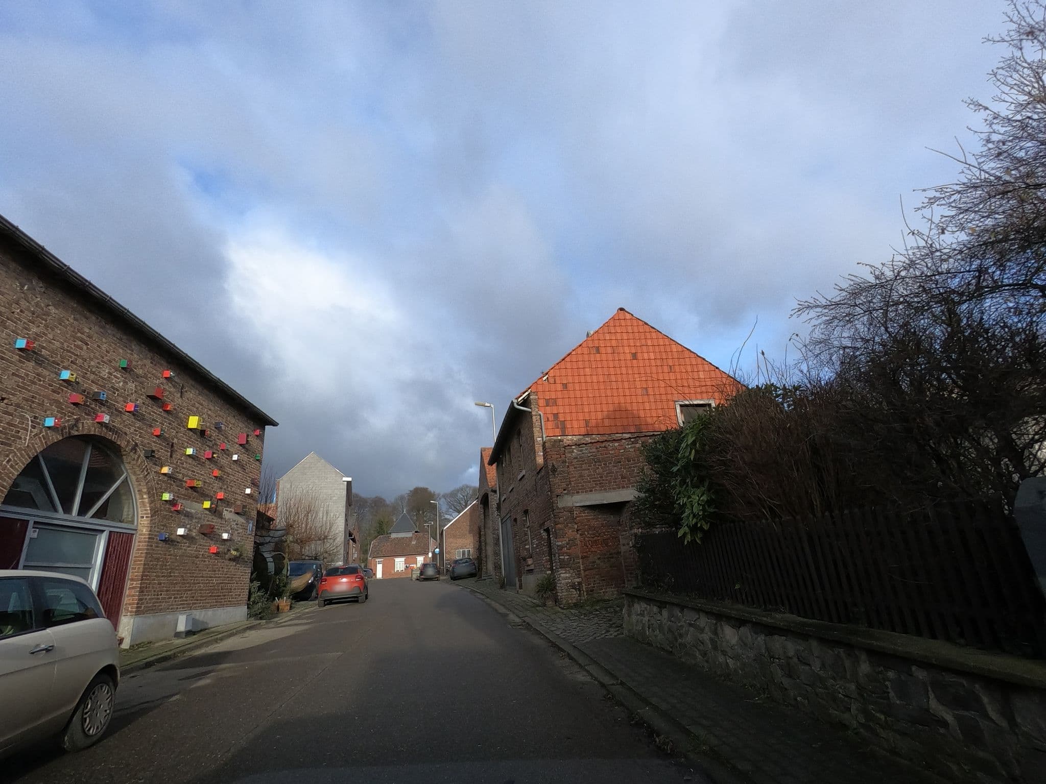 Street view near B&B De Henehoeve, Borgloon — © filipc (CC BY-SA · Mapillary)