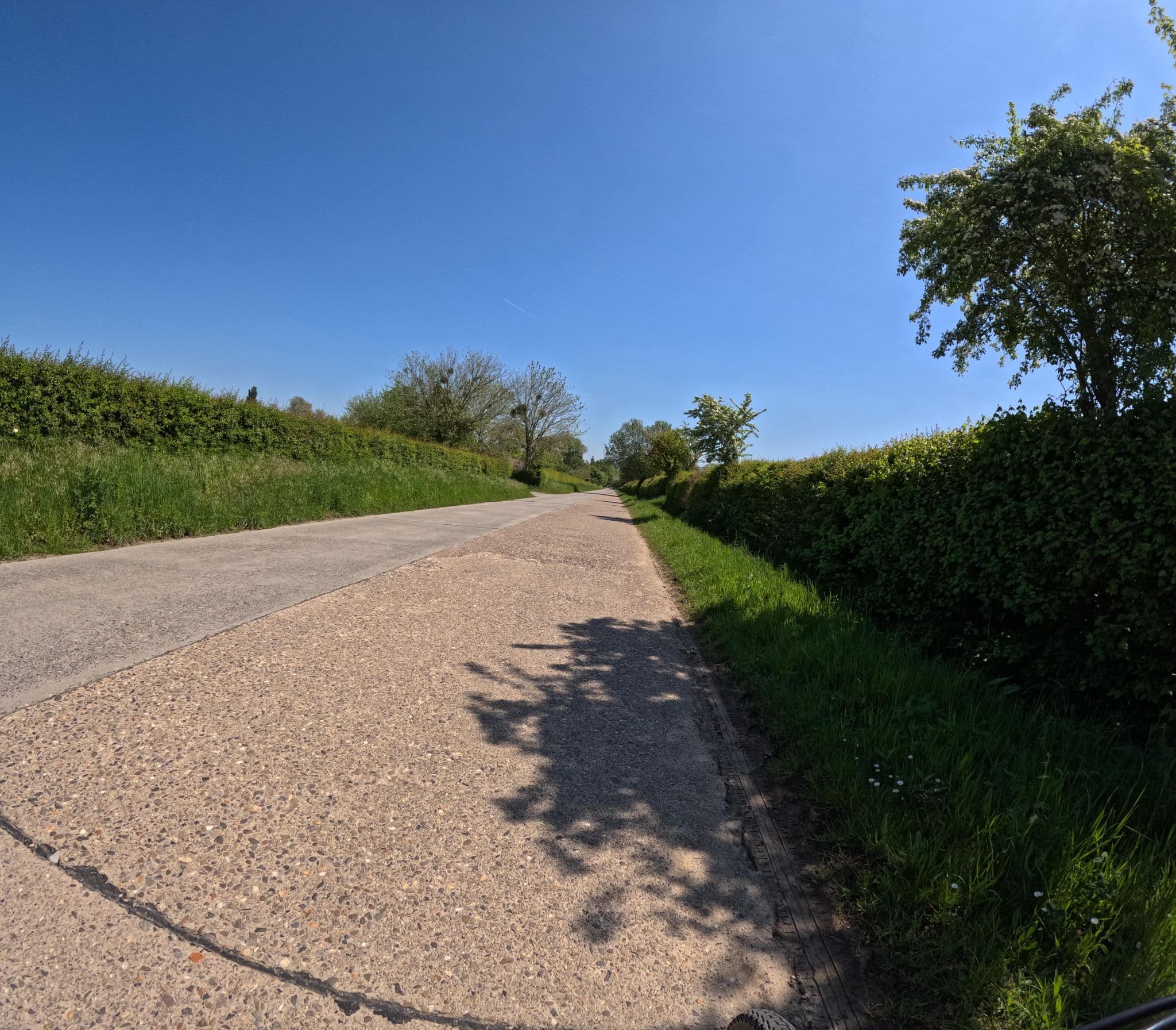 Street view near detornaco, Hoepertingen — © madel (CC BY-SA · Mapillary)