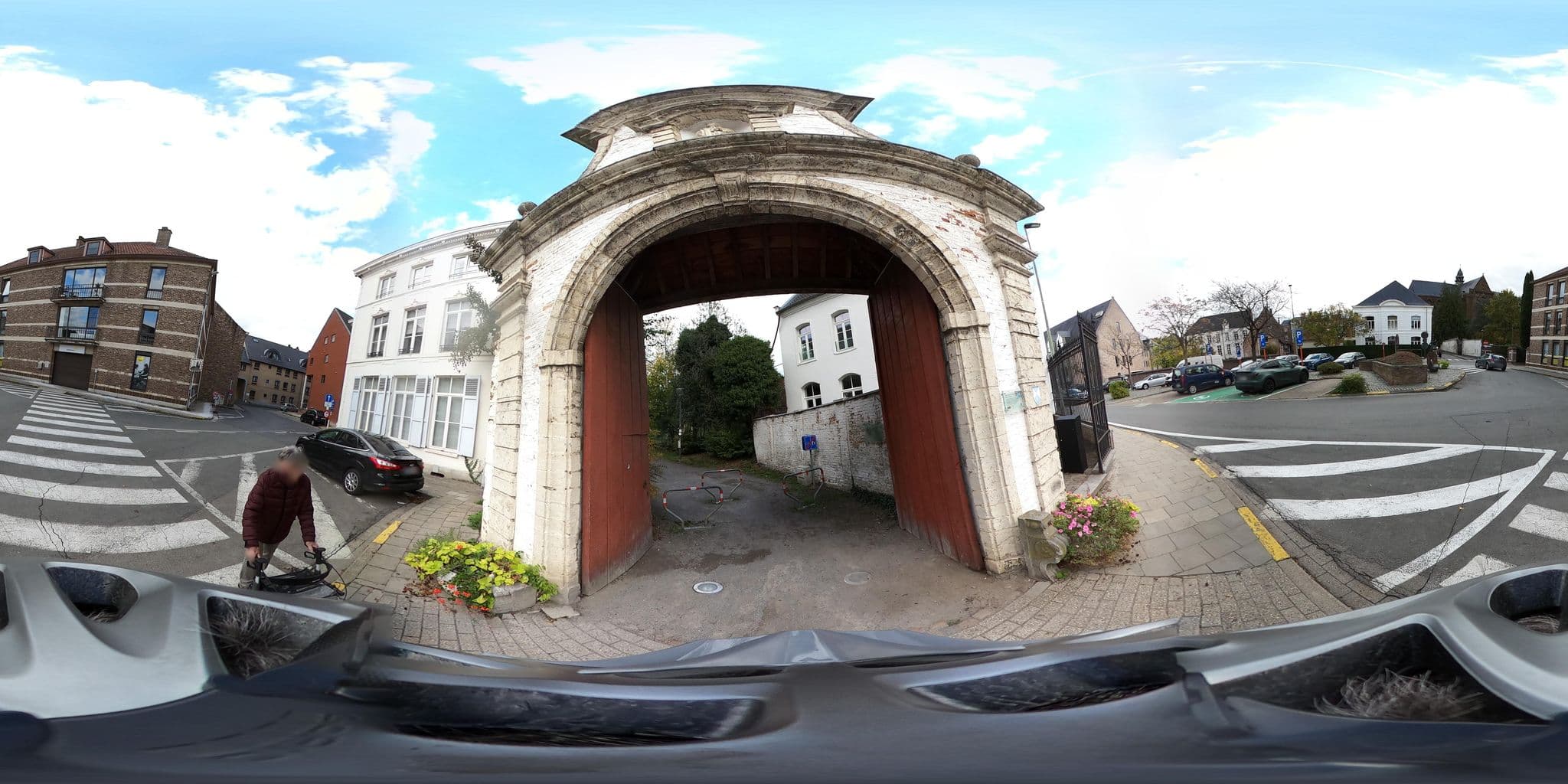 Street view near The Lodge Hotel, Diest — © Eebie (CC BY-SA · Mapillary)