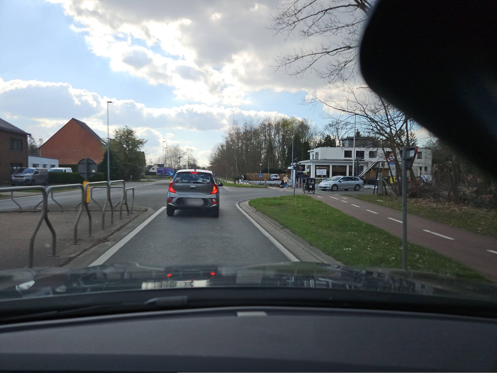 Street view near Lovotel Hasselt, Hasselt — © toho (CC BY-SA · Mapillary)
