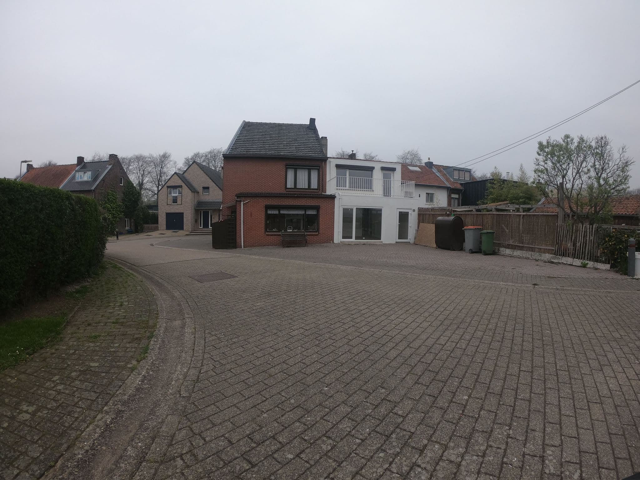 Street view near Maas Suites, Lanaken — © polyglot (CC BY-SA · Mapillary)
